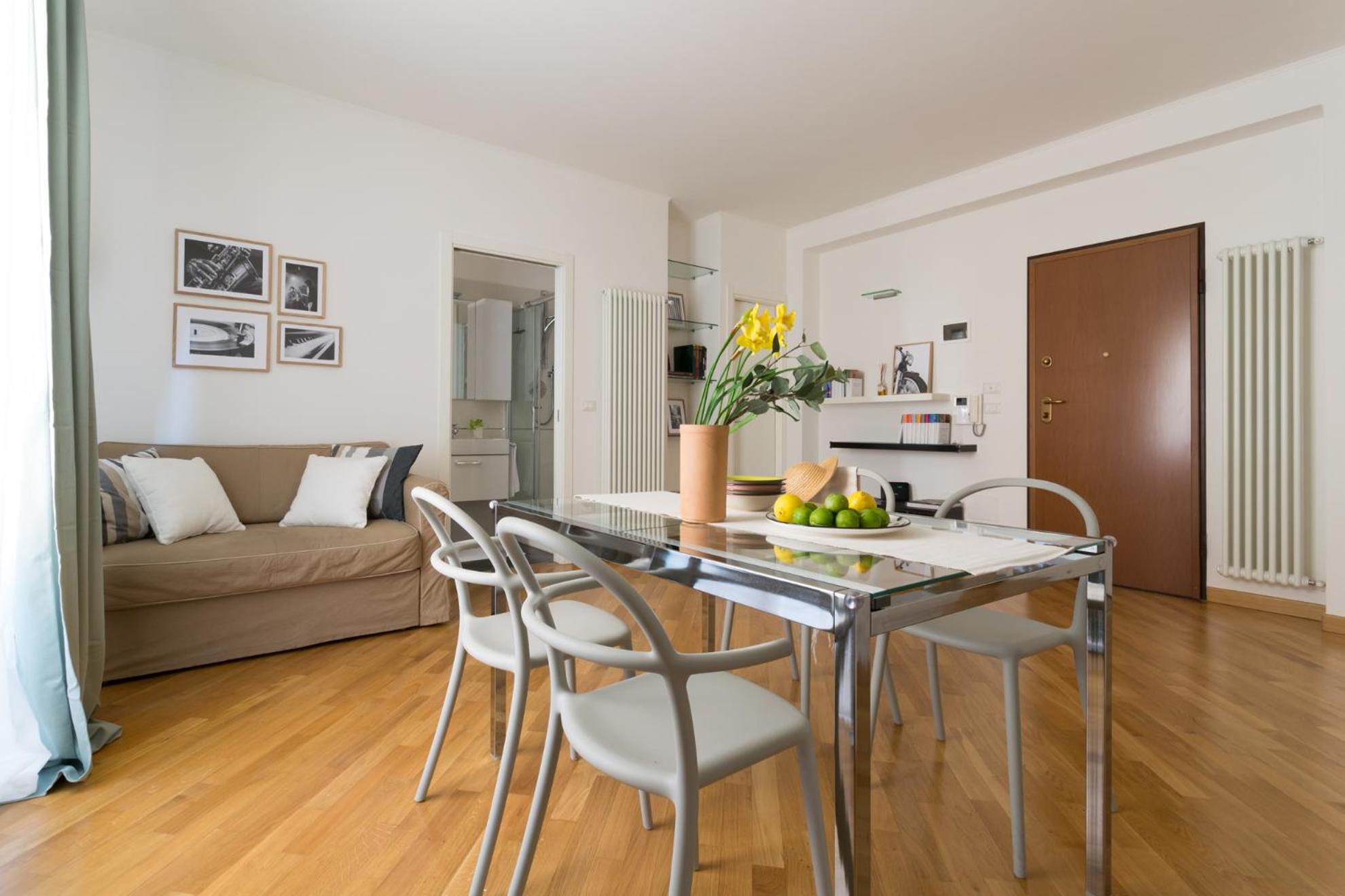 One-Bedroom Apartment - Photo 26
