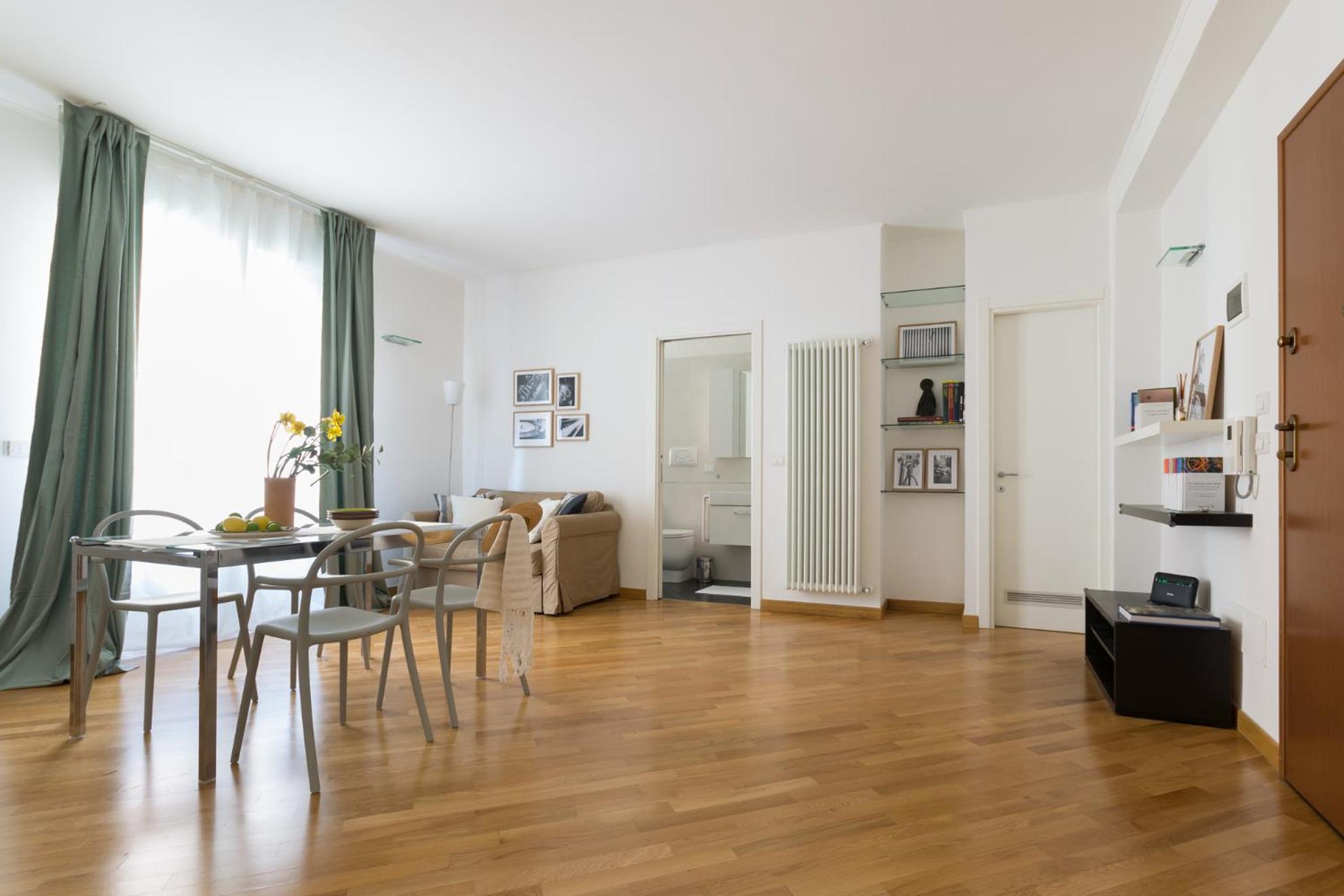 One-Bedroom Apartment - Photo 22