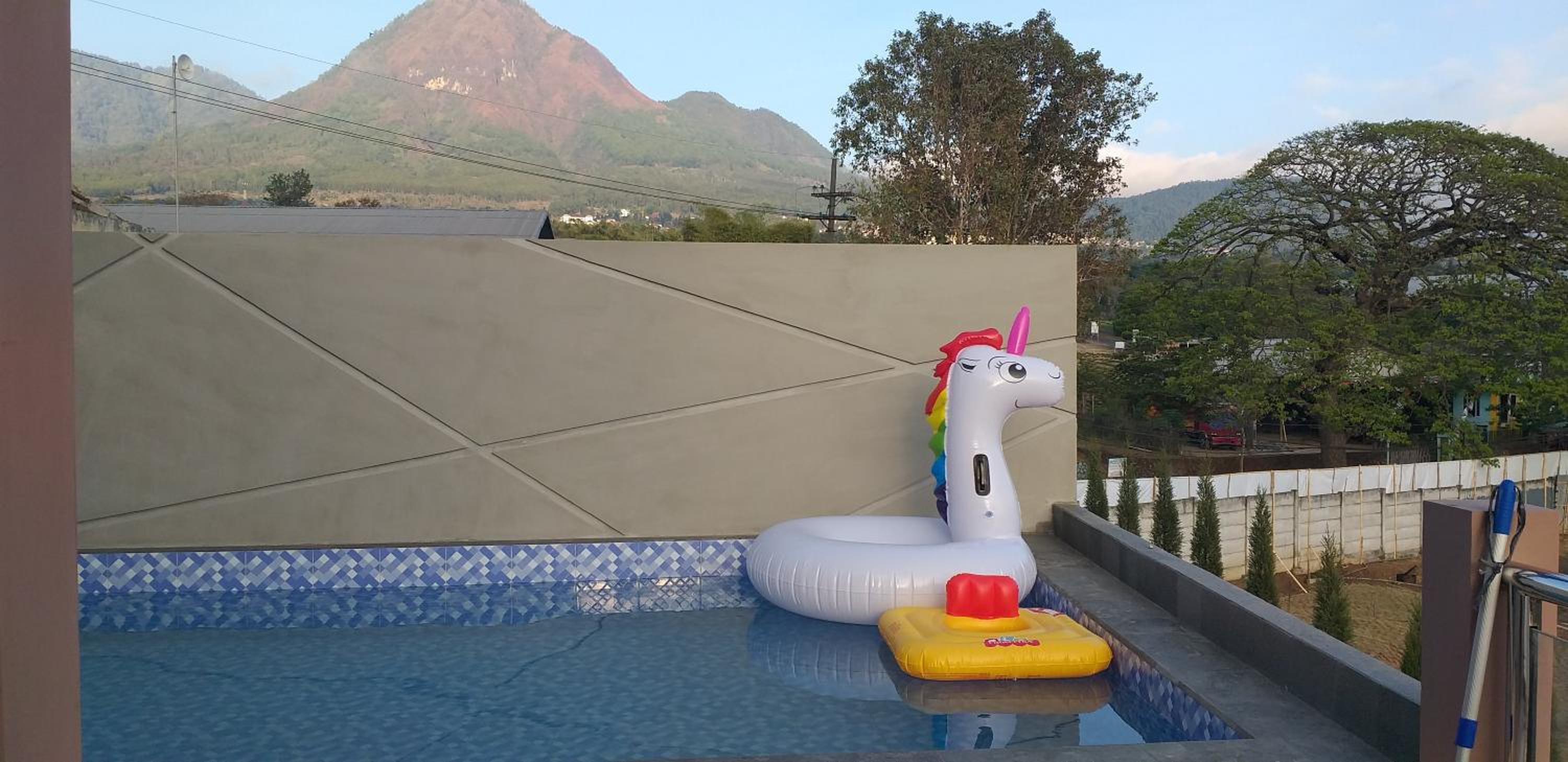 Villa with Private Pool - Photo 10