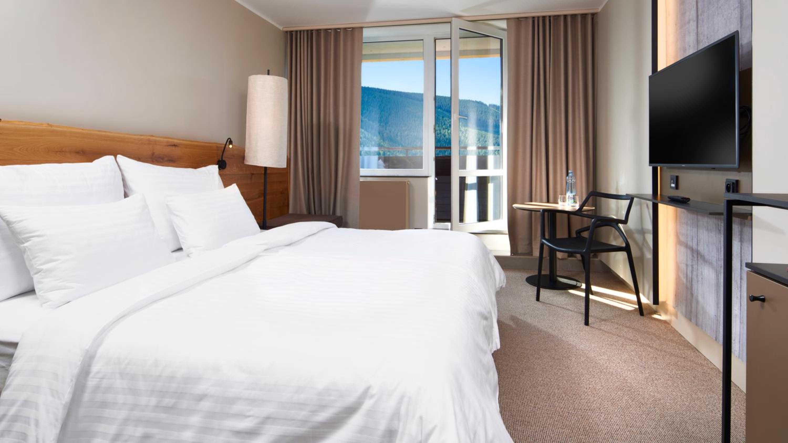 Executive Double Room with Balcony photo 3