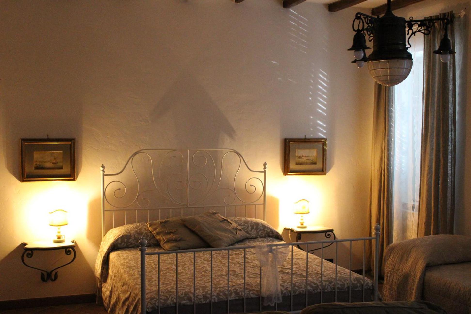 Comfort Triple Room with Shower - Photo 1