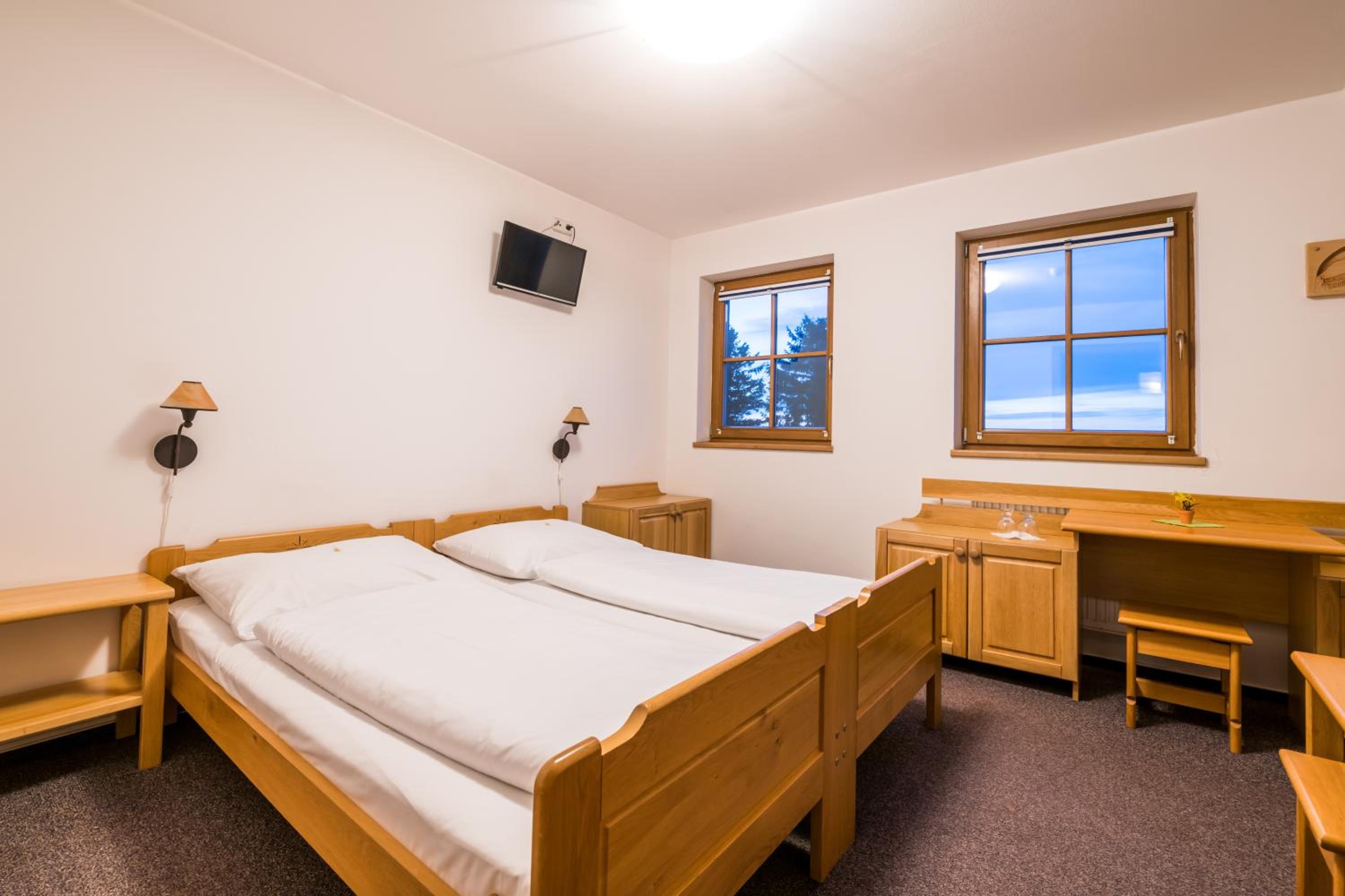 Standard Quadruple Room - Photo 6