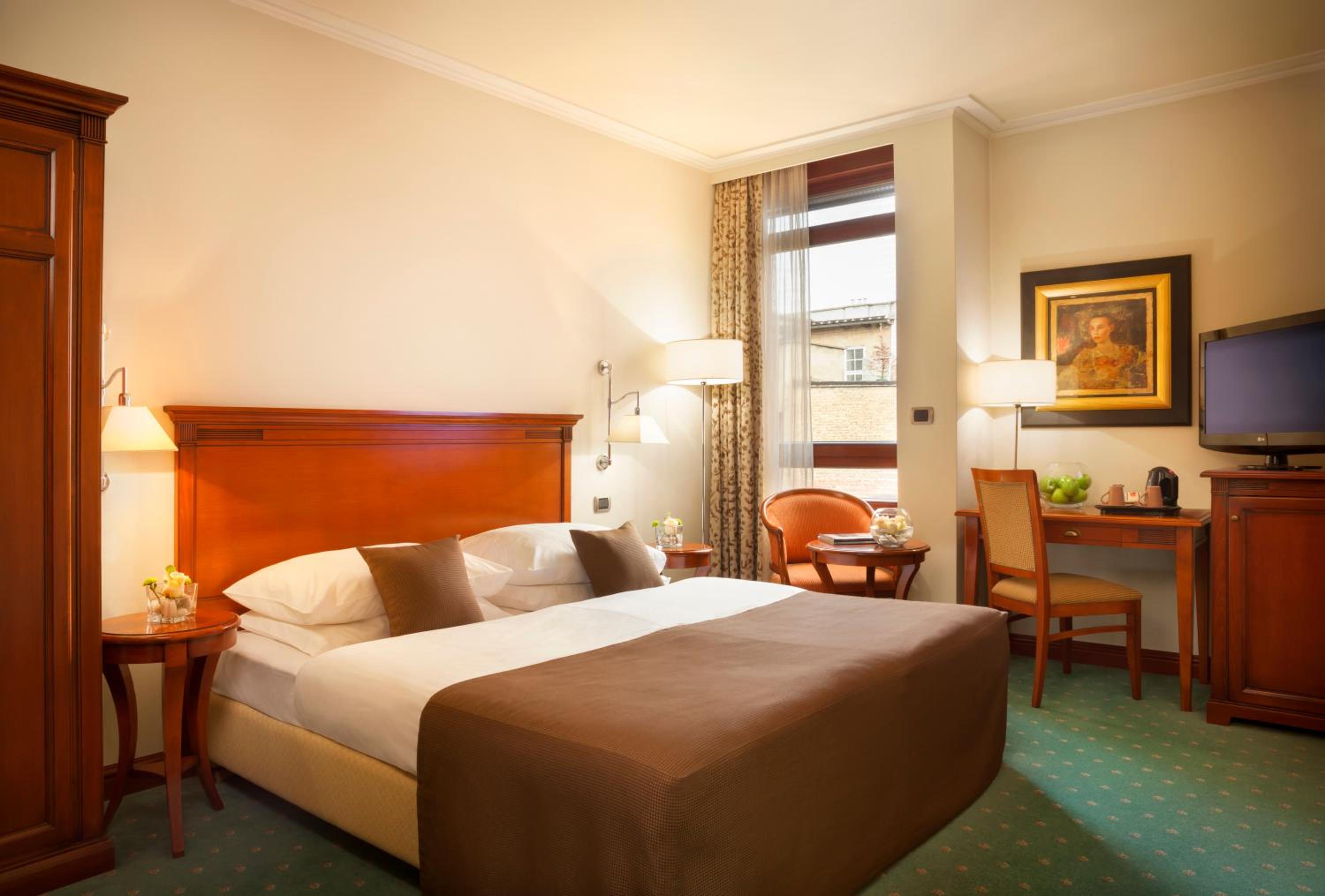 Double King Room - Photo 7