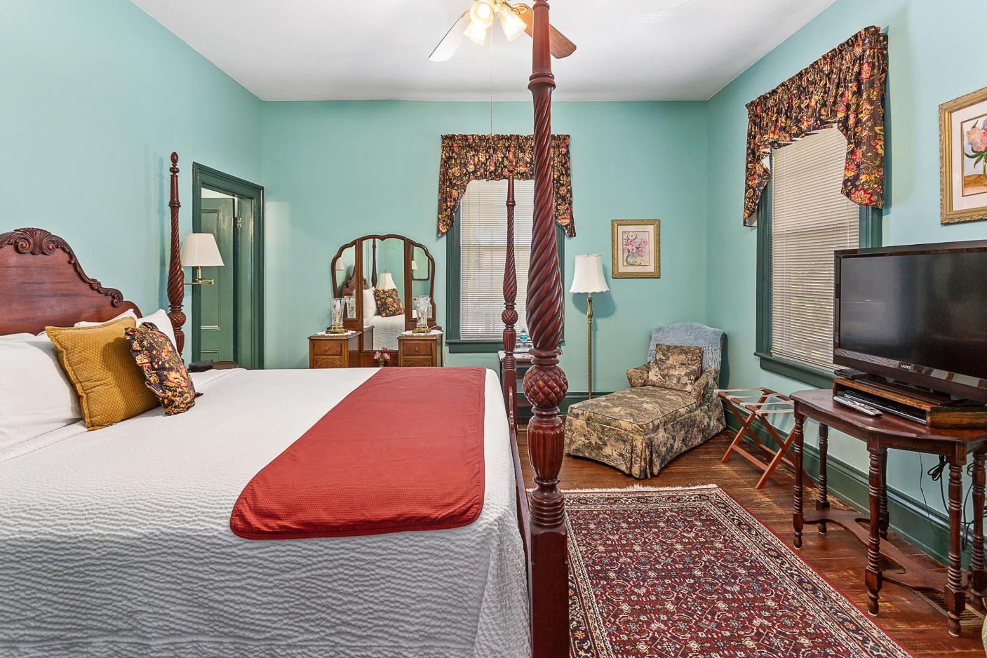 King Room - Room 201 photo 3