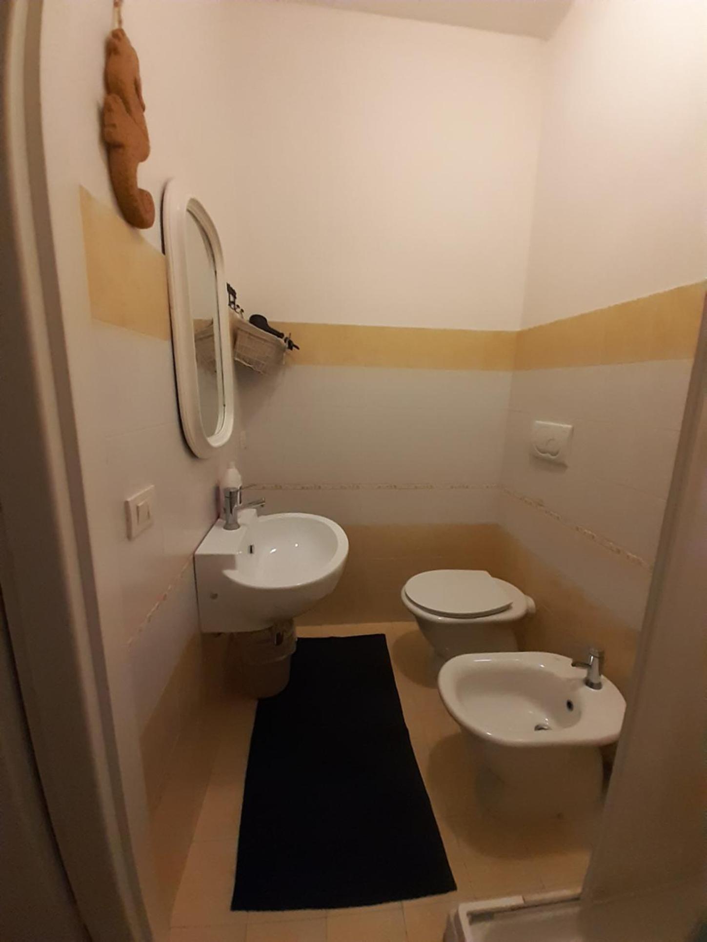 Double Room with Private External Bathroom photo 3