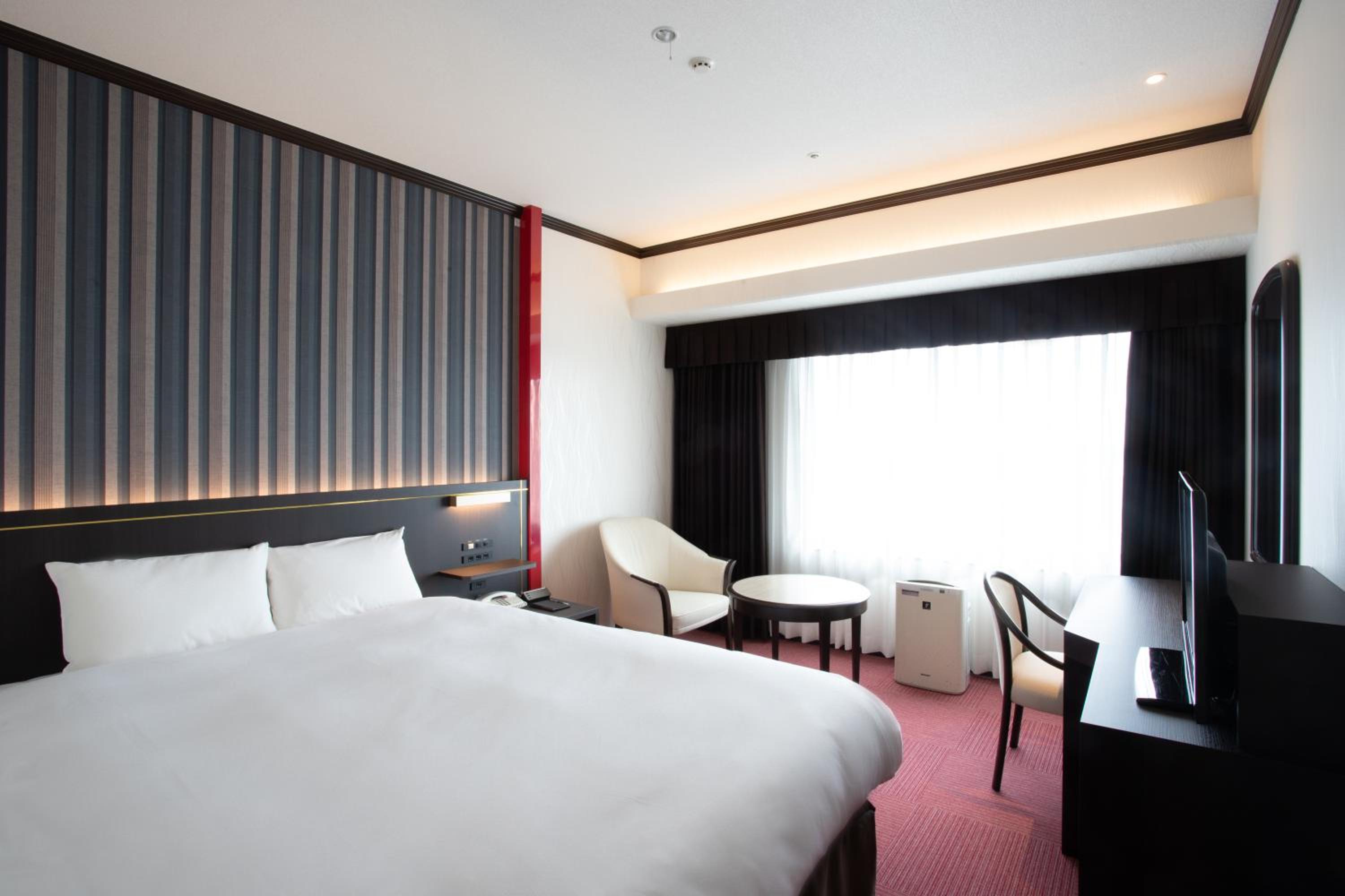 Executive Double Room with Small Double Bed - Non-Smoking