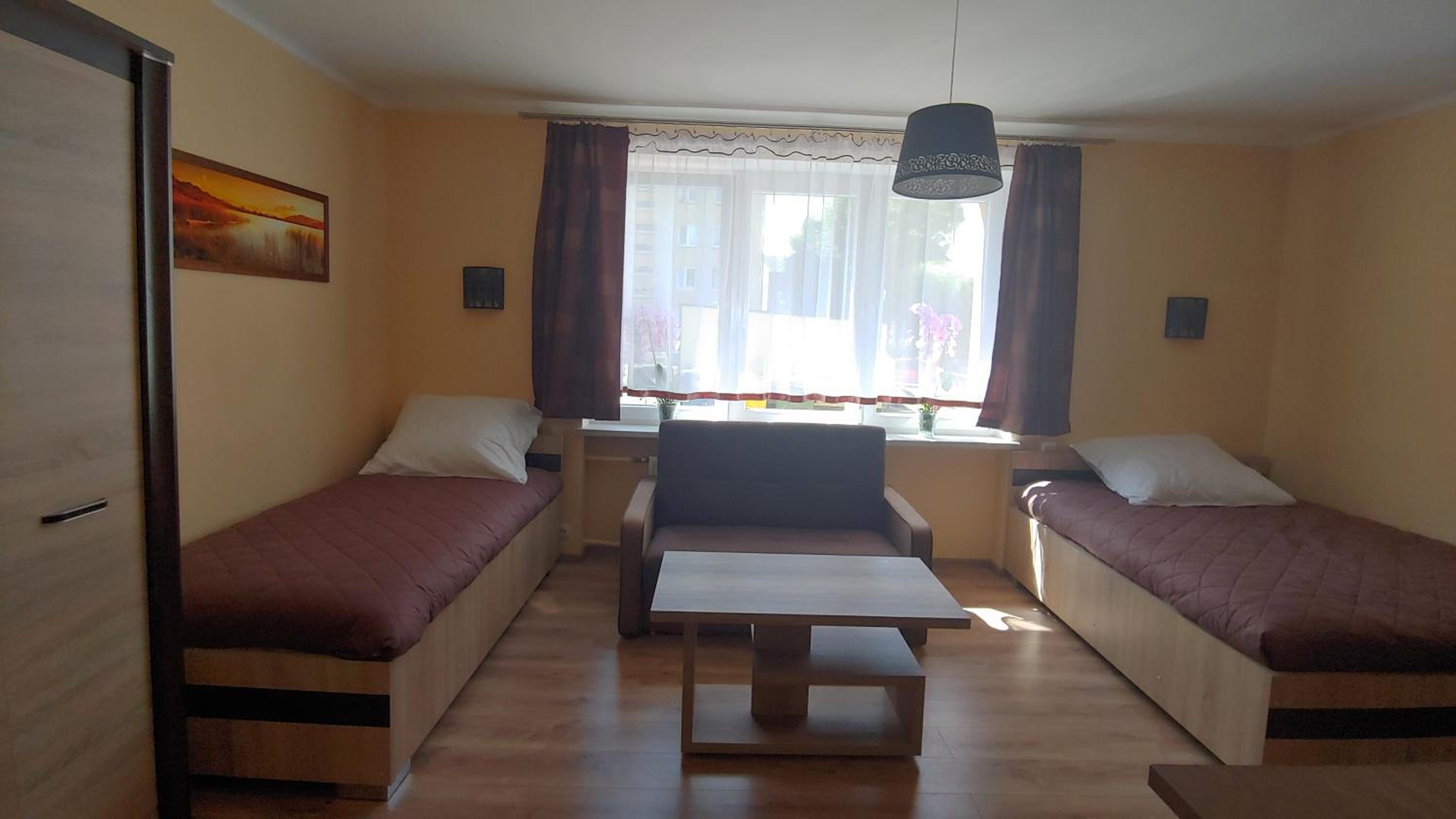 One-Bedroom Apartment - Photo 7