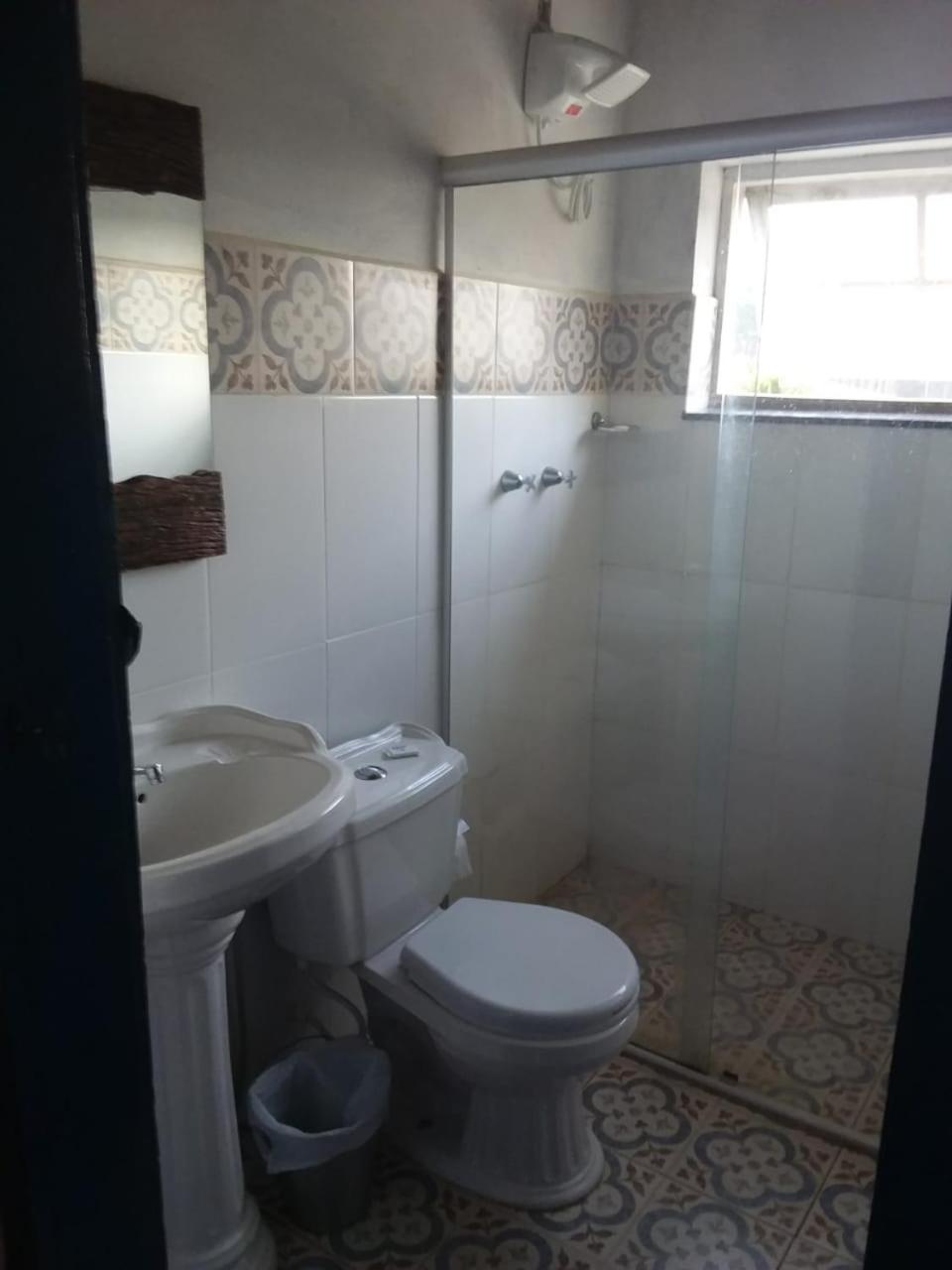 Twin Room with Shared Bathroom photo 3