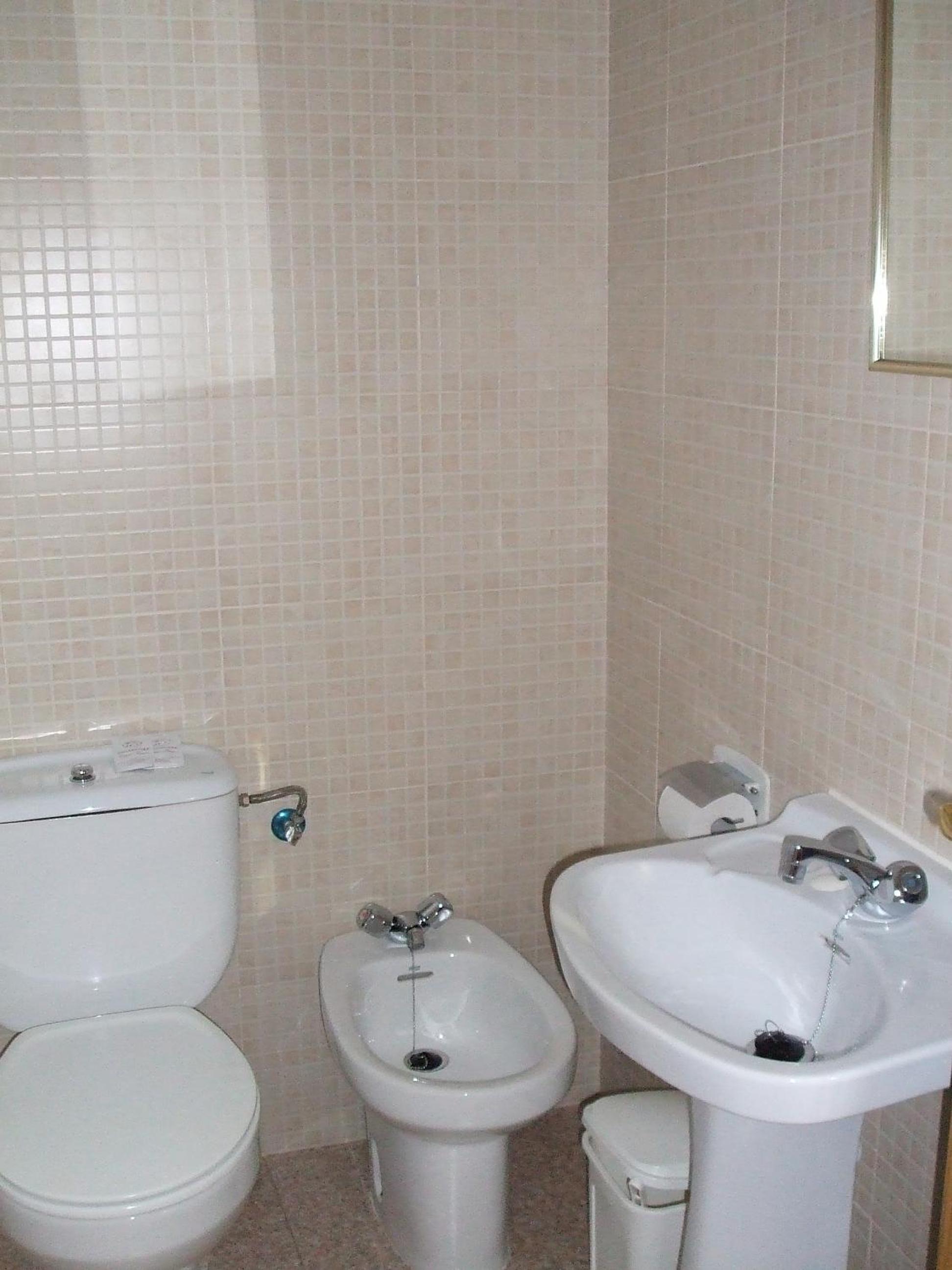 Triple Room - Photo 6