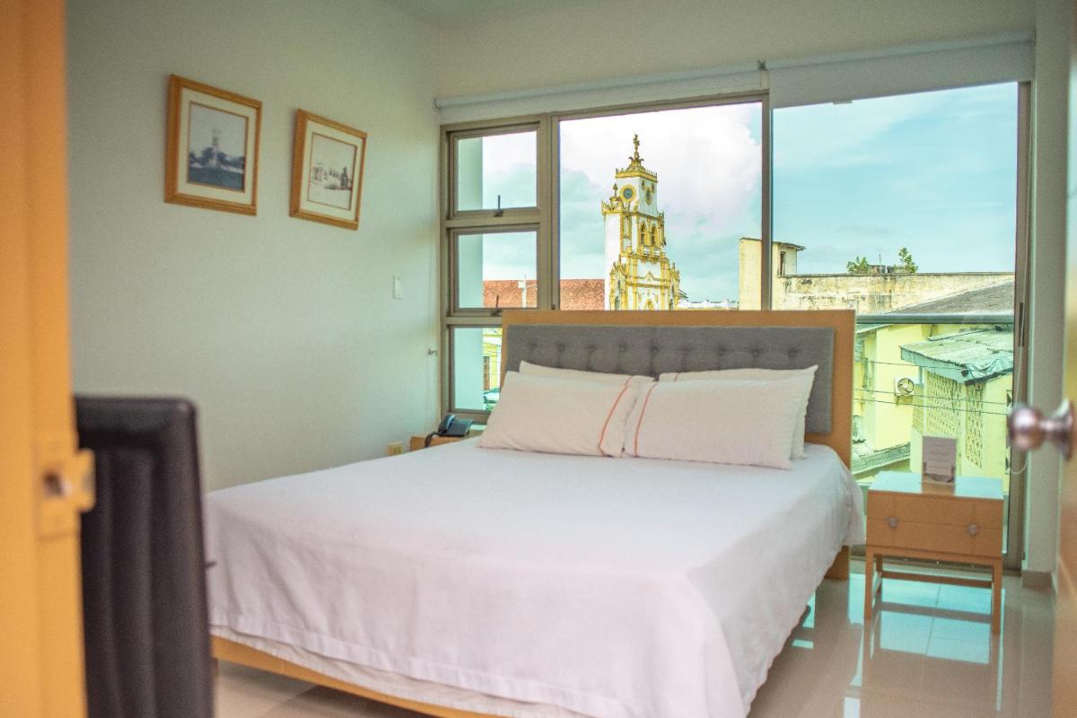 Superior King Room photo 2