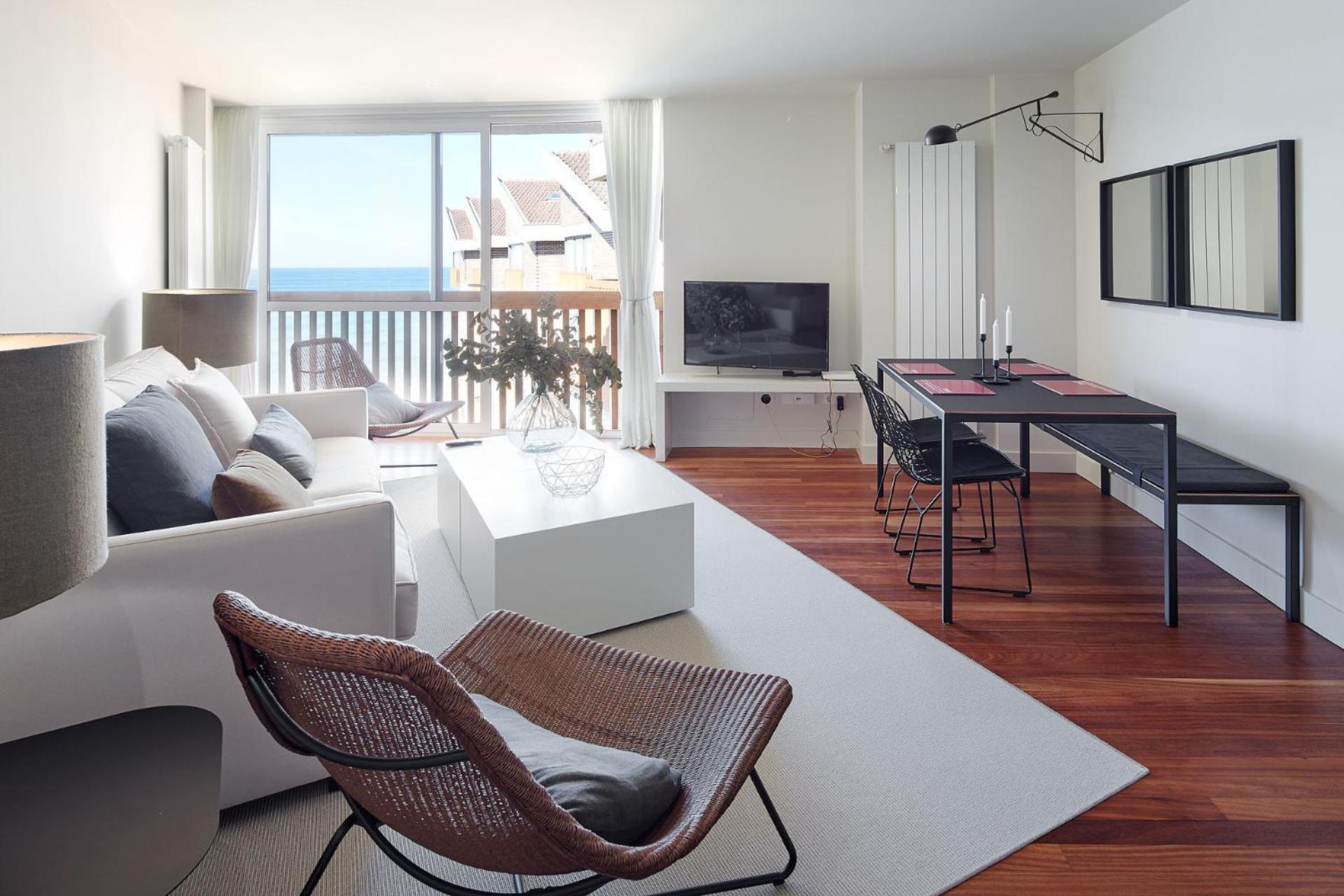 Apartamento con vista al mar