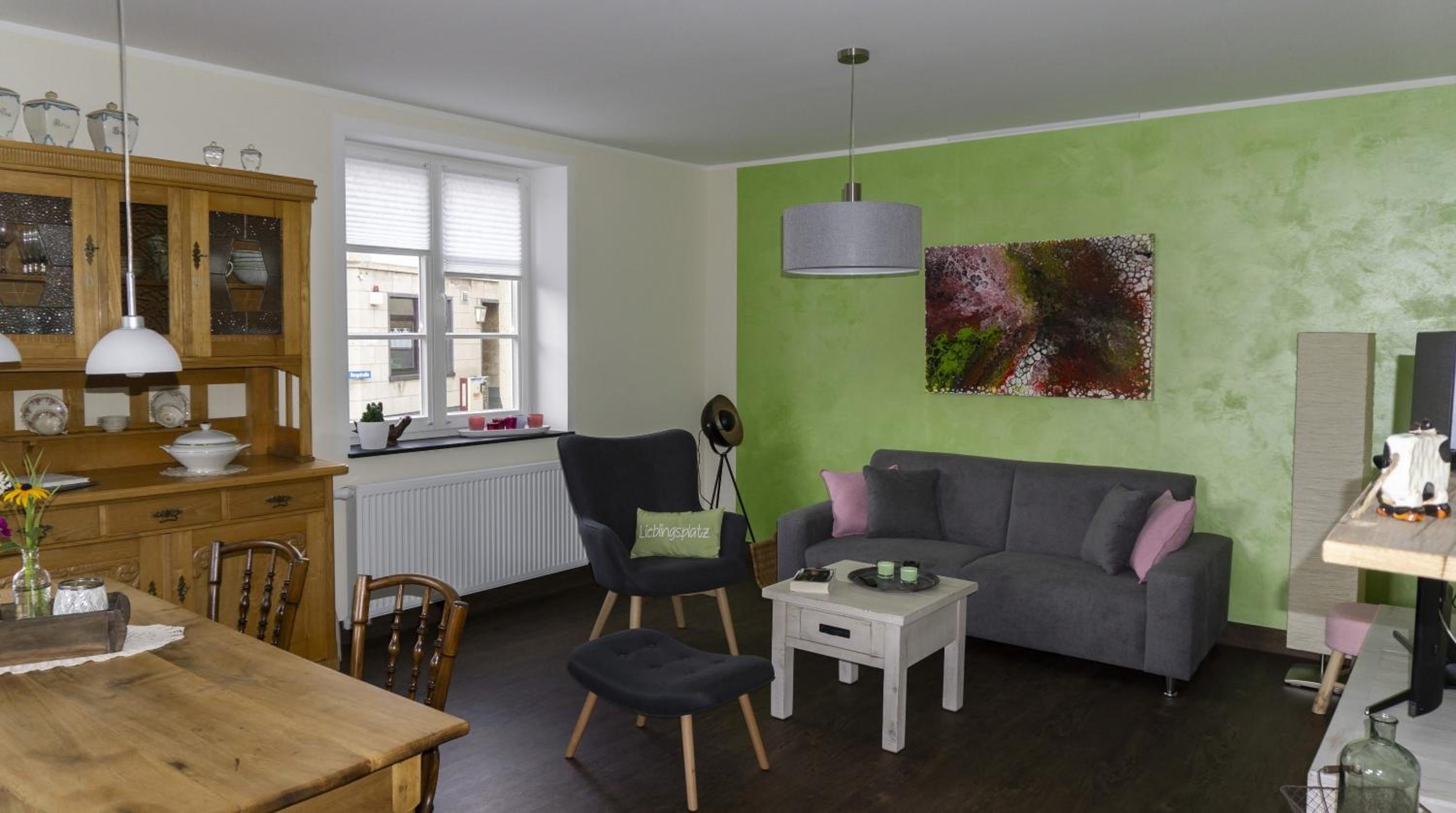 Three-Bedroom House photo 1