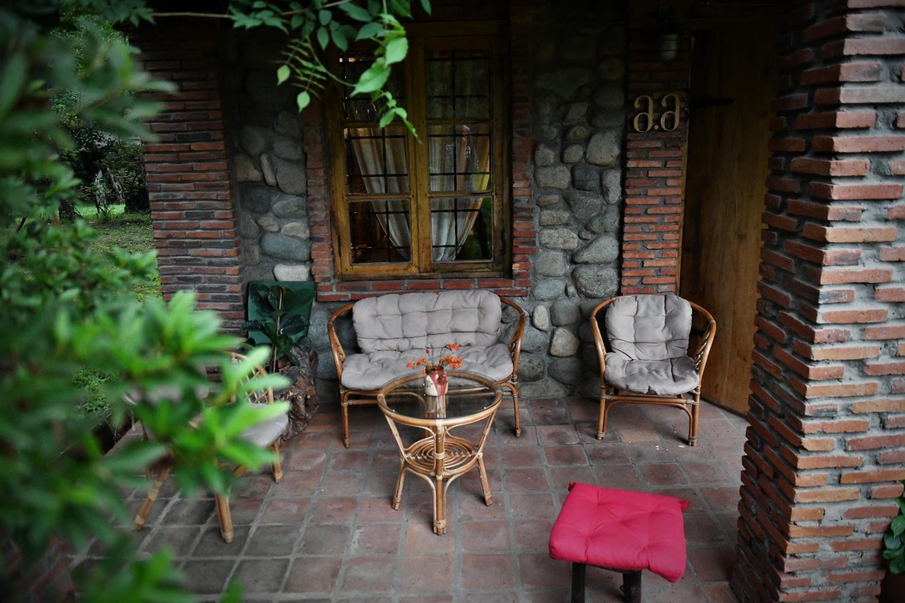 Double Room with Balcony - Photo 28