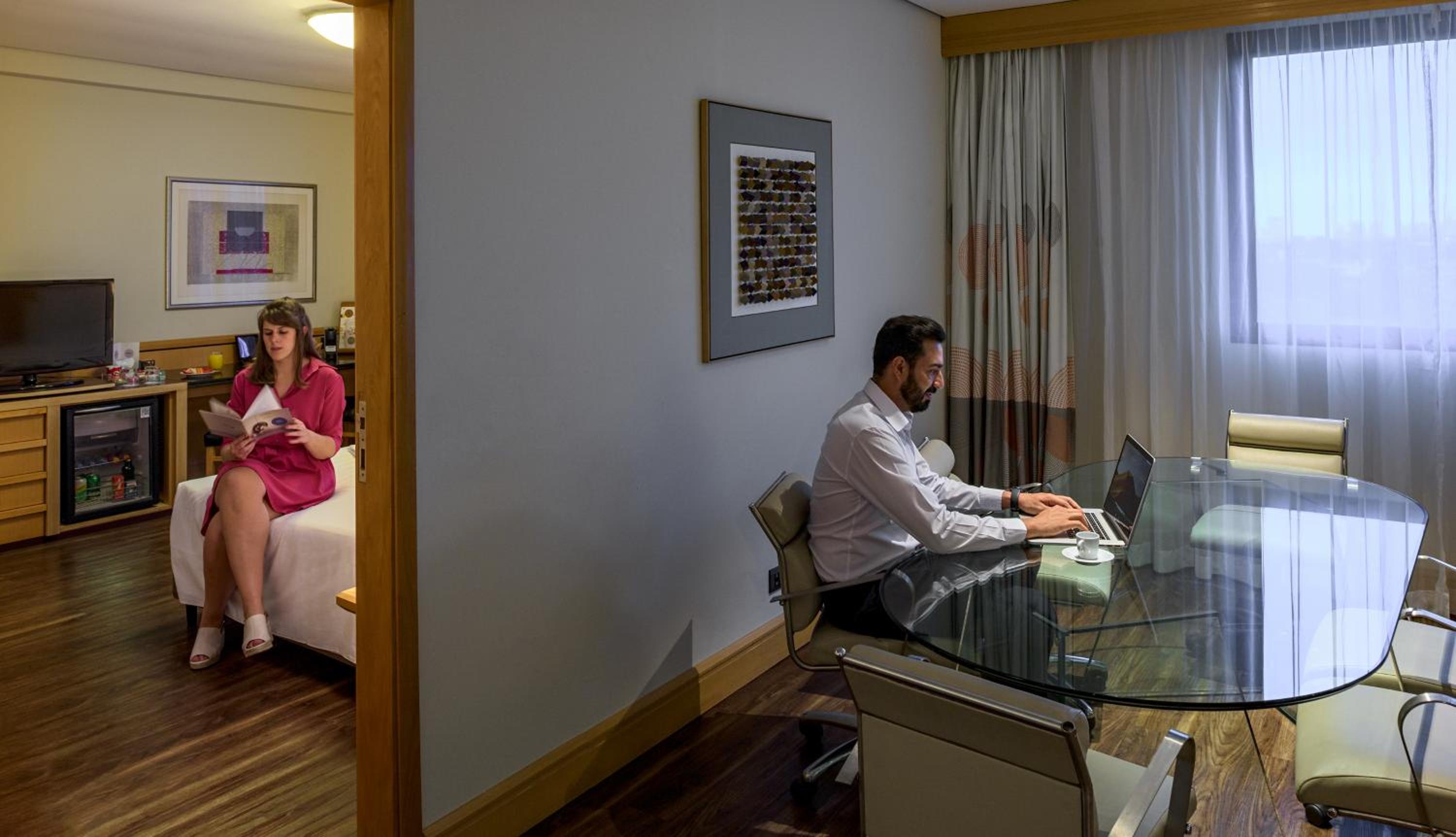 Superior King Suite - Photo 5