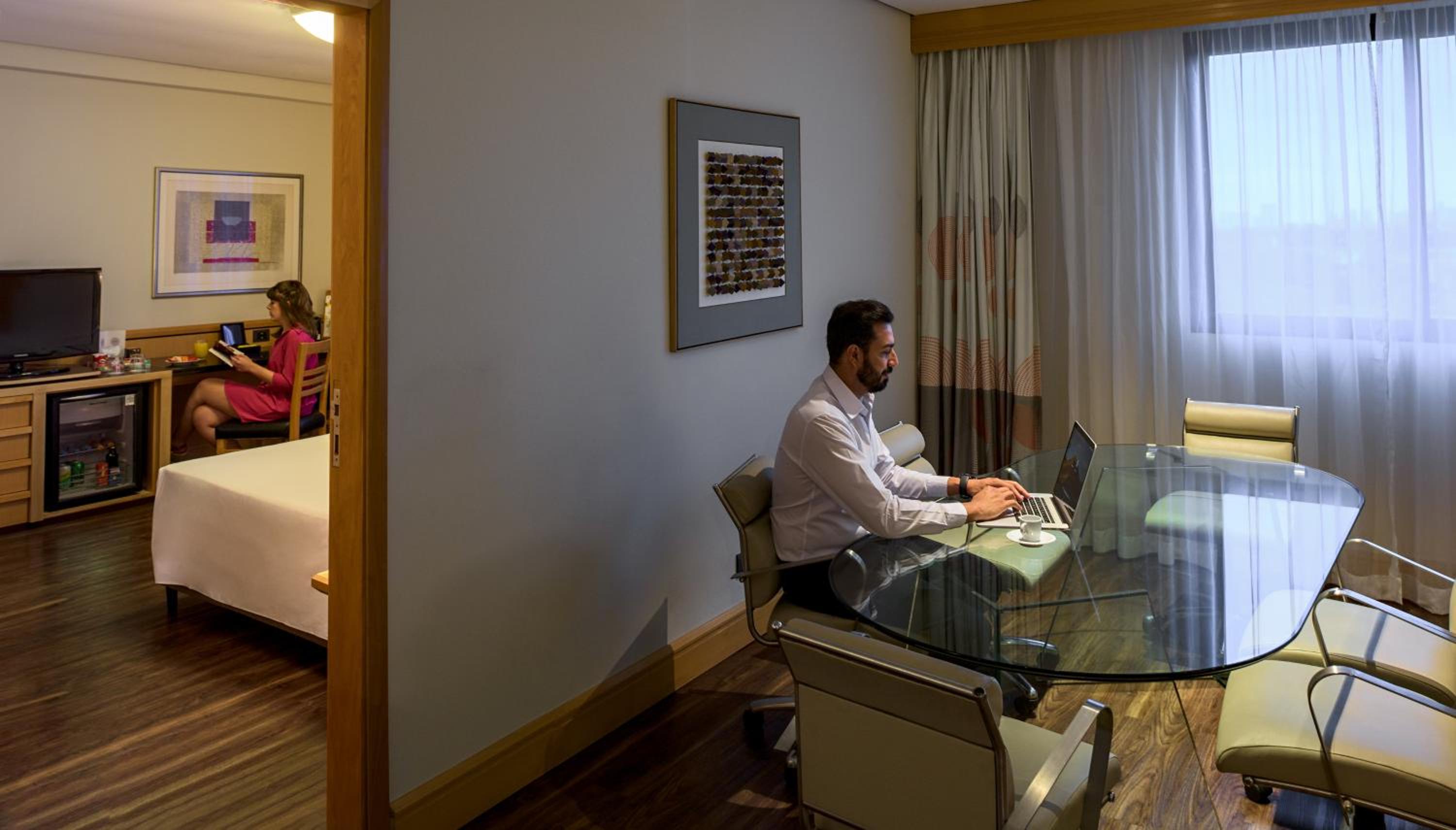 Superior King Suite - Photo 3