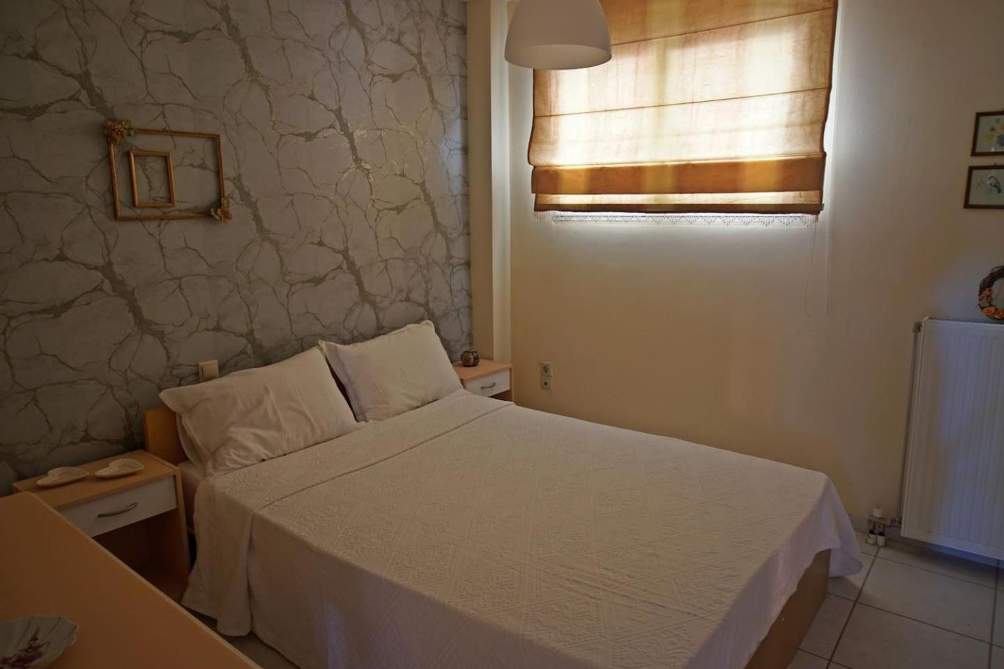 Two-Bedroom Apartment (Semi-Basement) - Photo 1