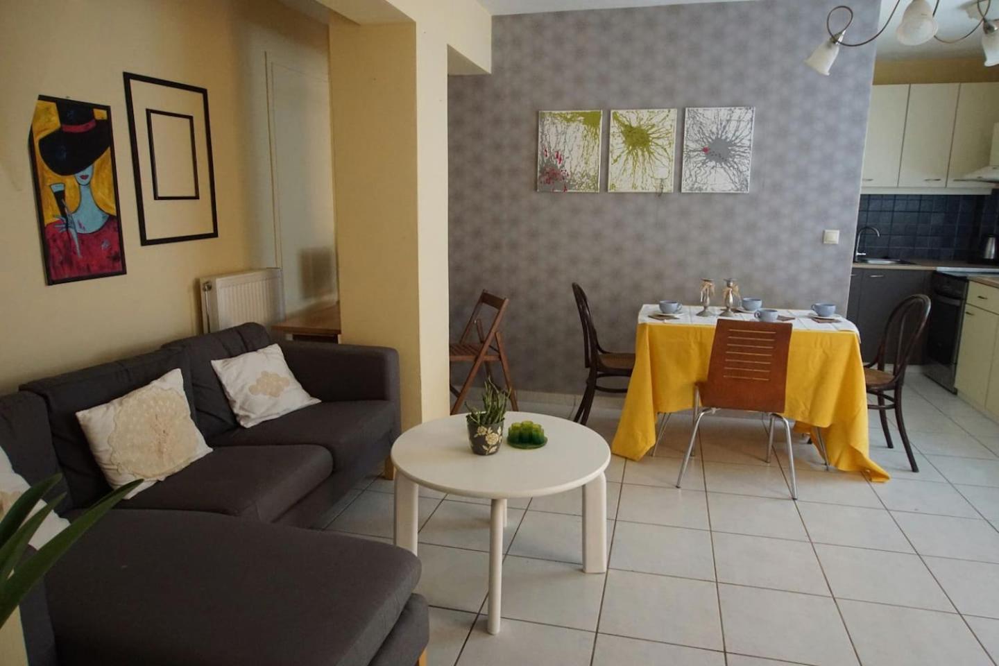 Two-Bedroom Apartment (Semi-Basement) - Photo 29