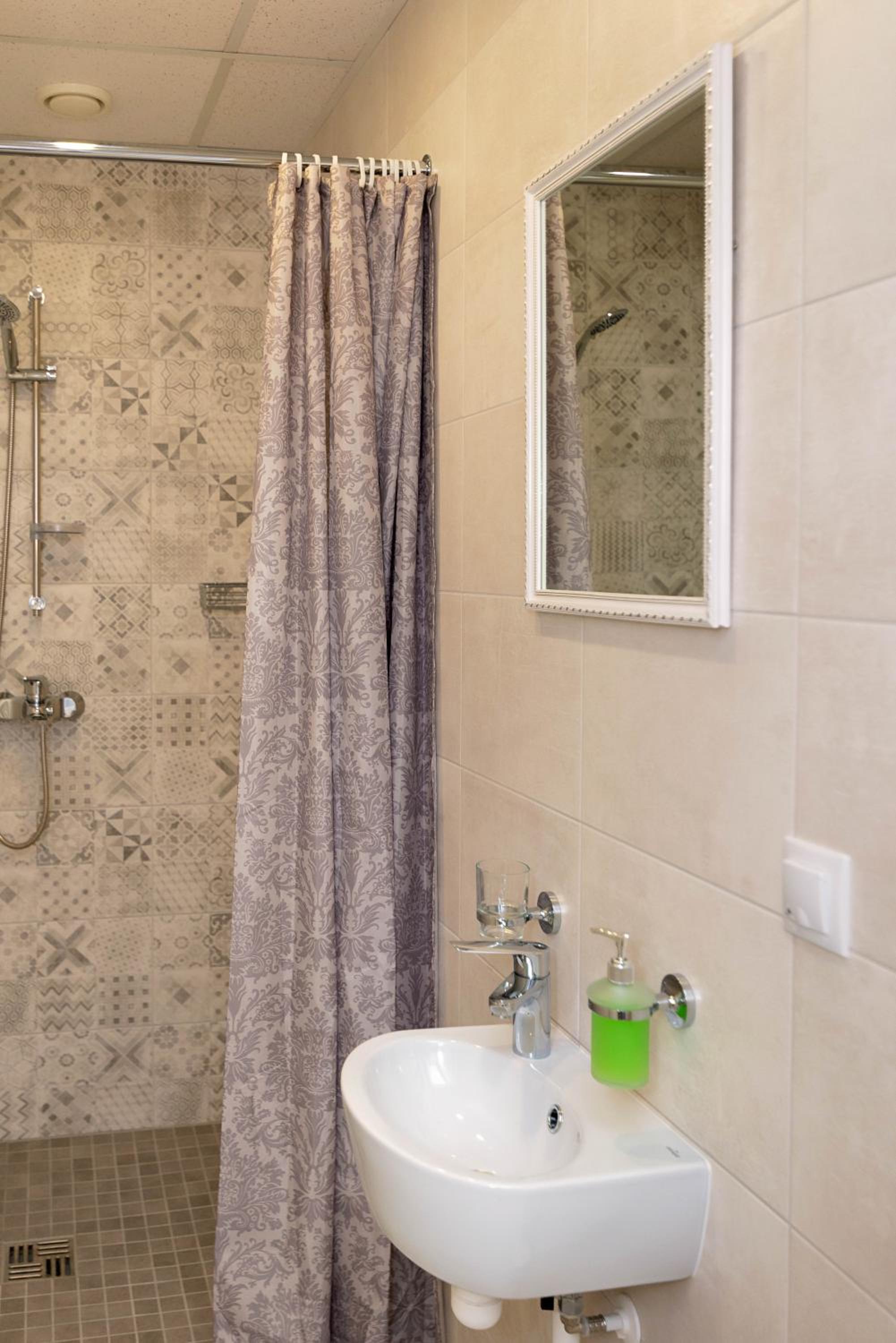 Family Suite - Photo 4