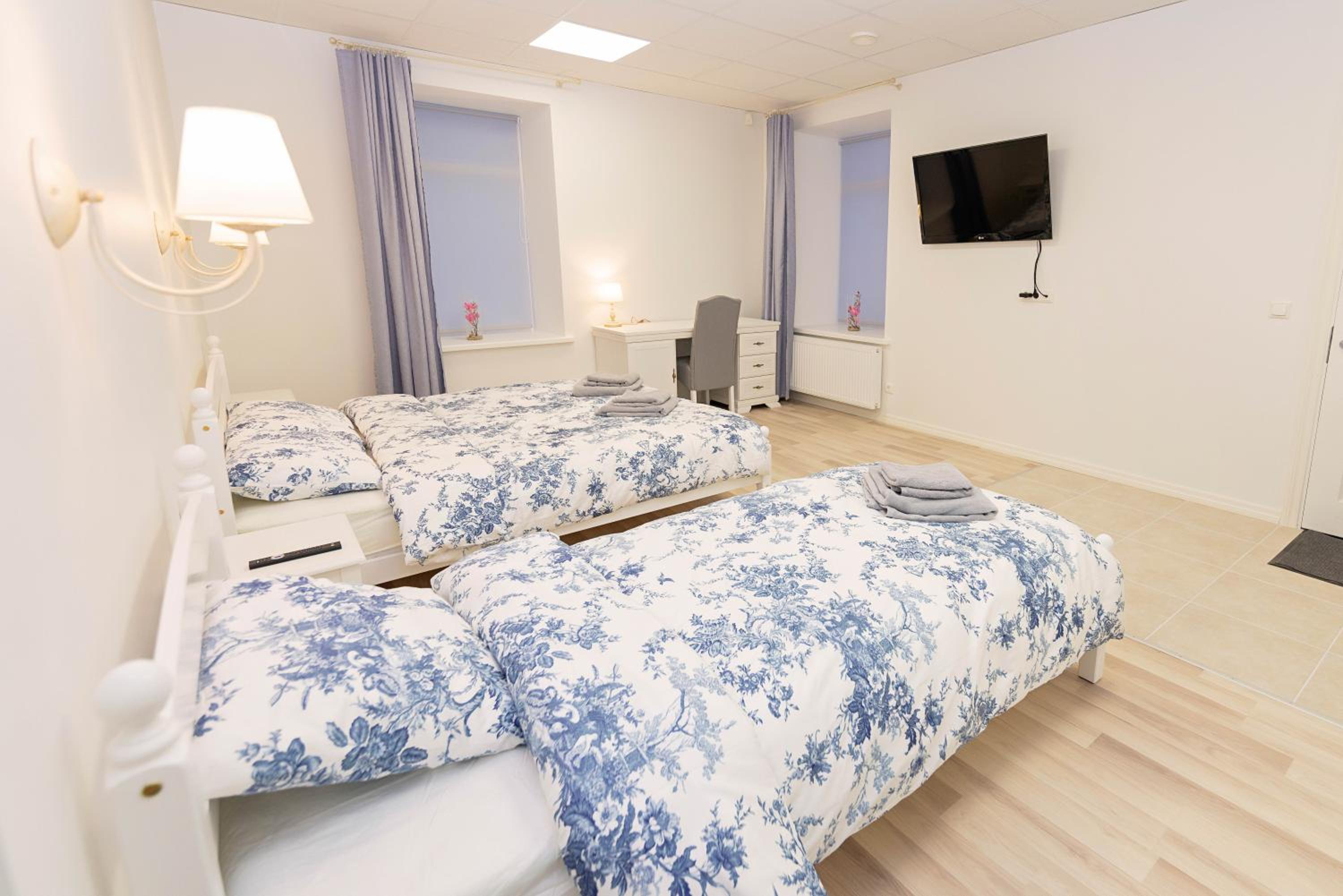 Family Suite - Photo 1