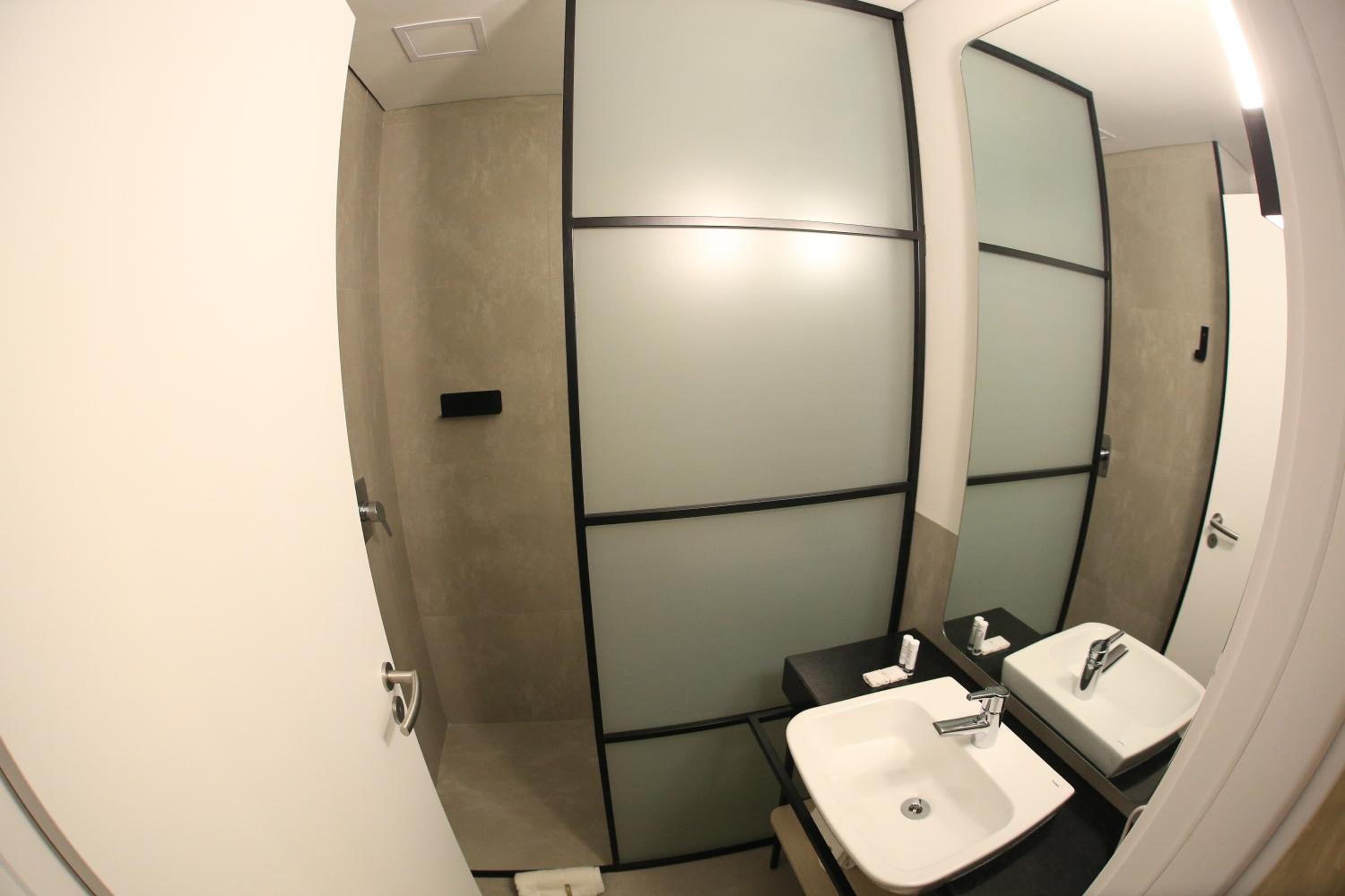 Double Room - Photo 4