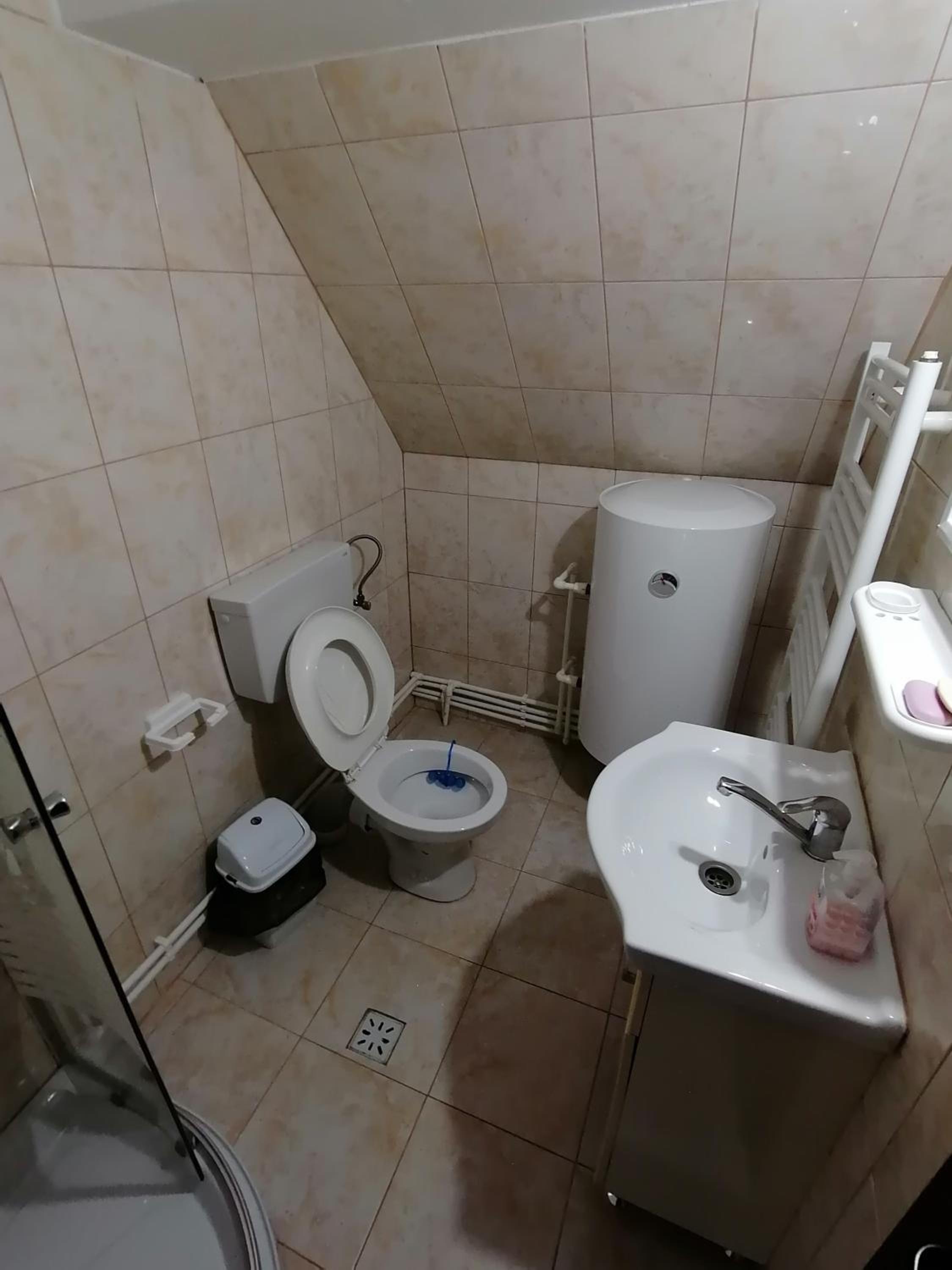 Double Room with Private Bathroom photo 2