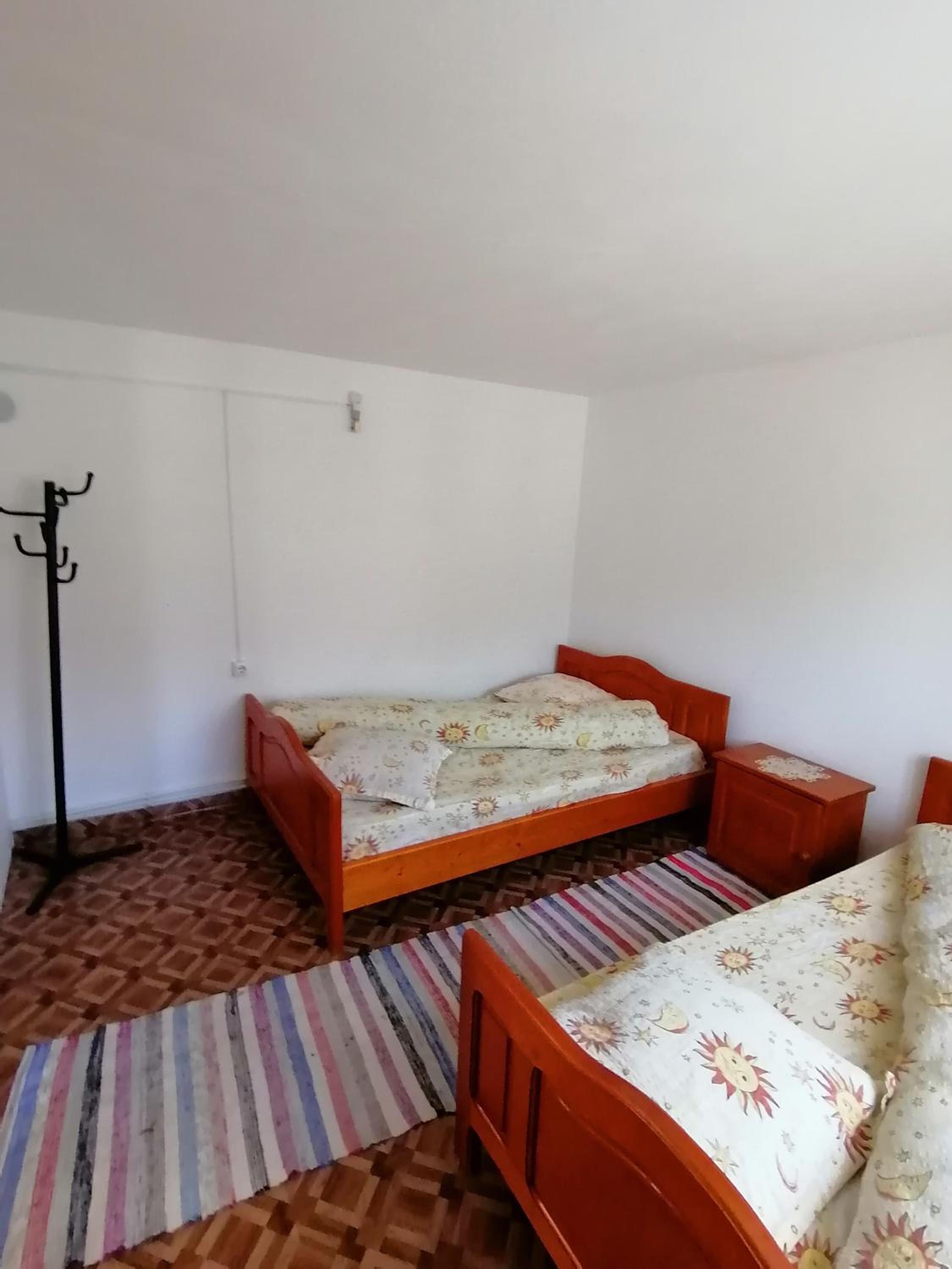 Quadruple Room with Shared Bathroom photo 3