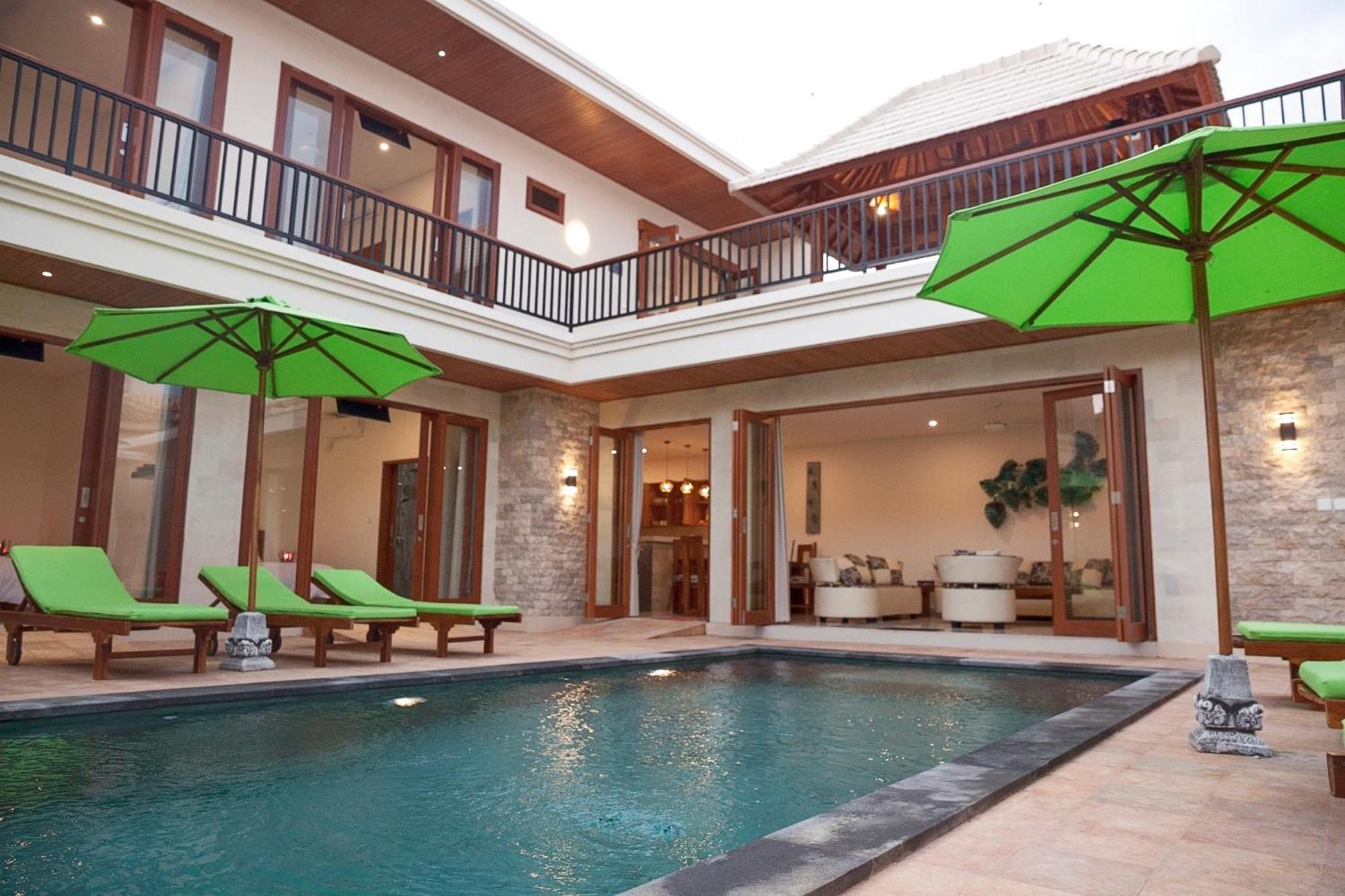 Deluxe Villa