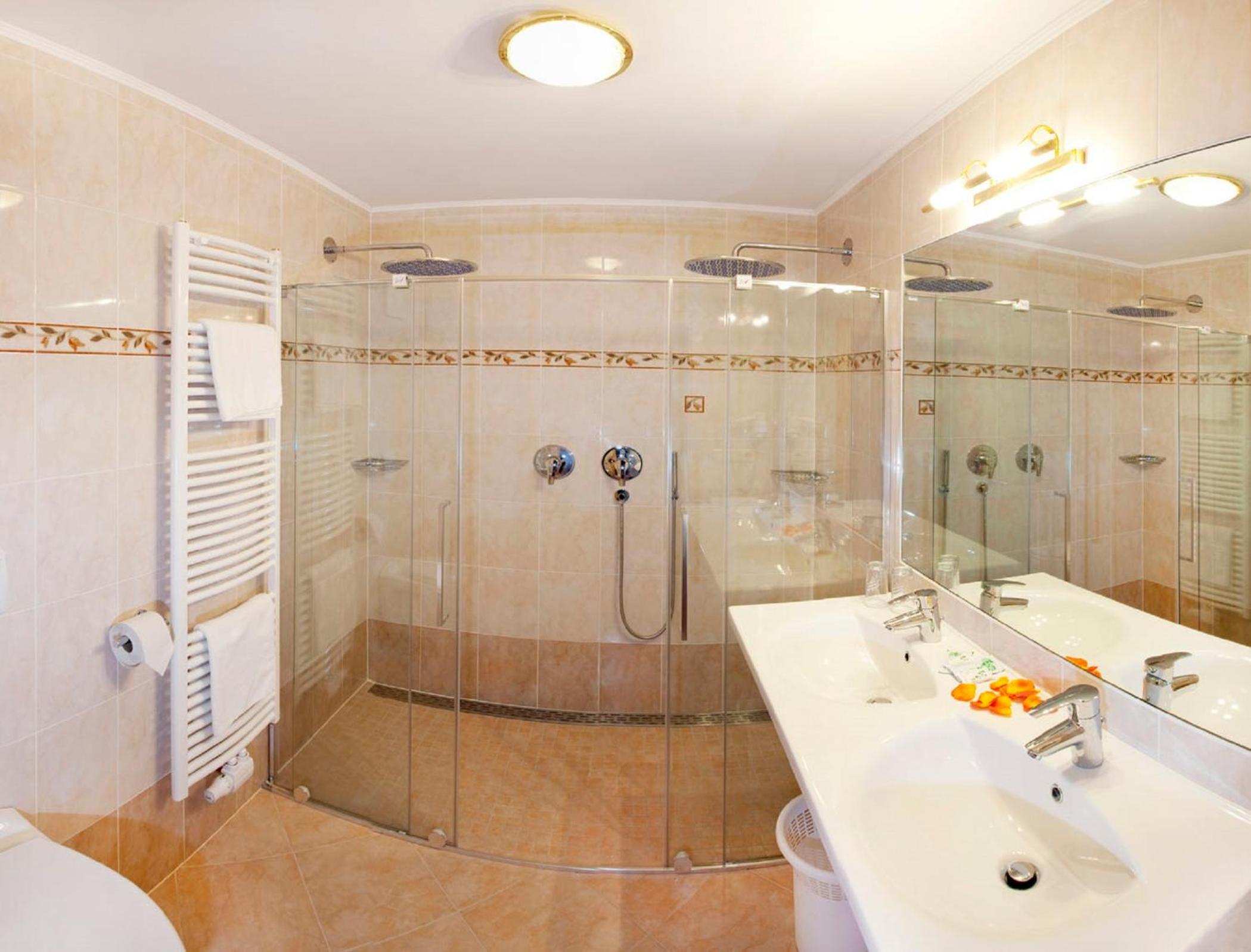 Double Room - Photo 3