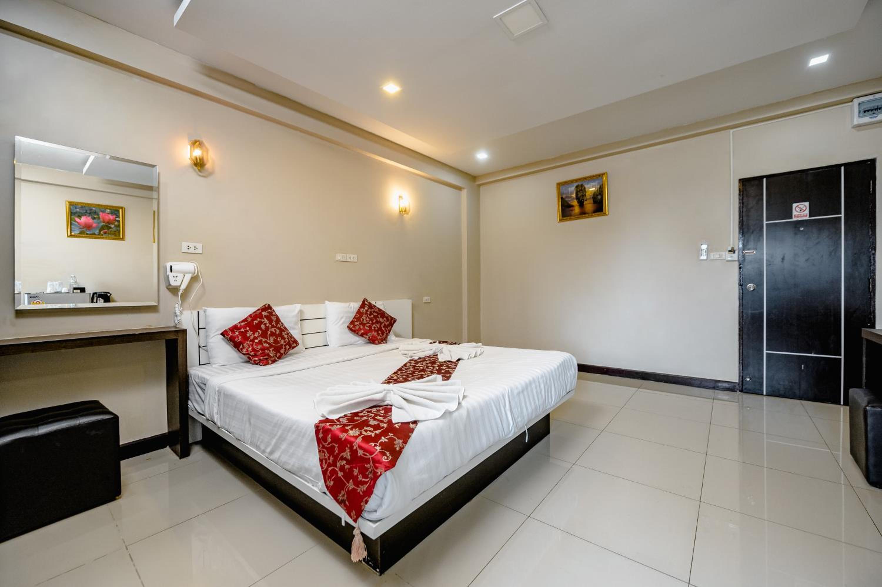Standard Double Room photo 3