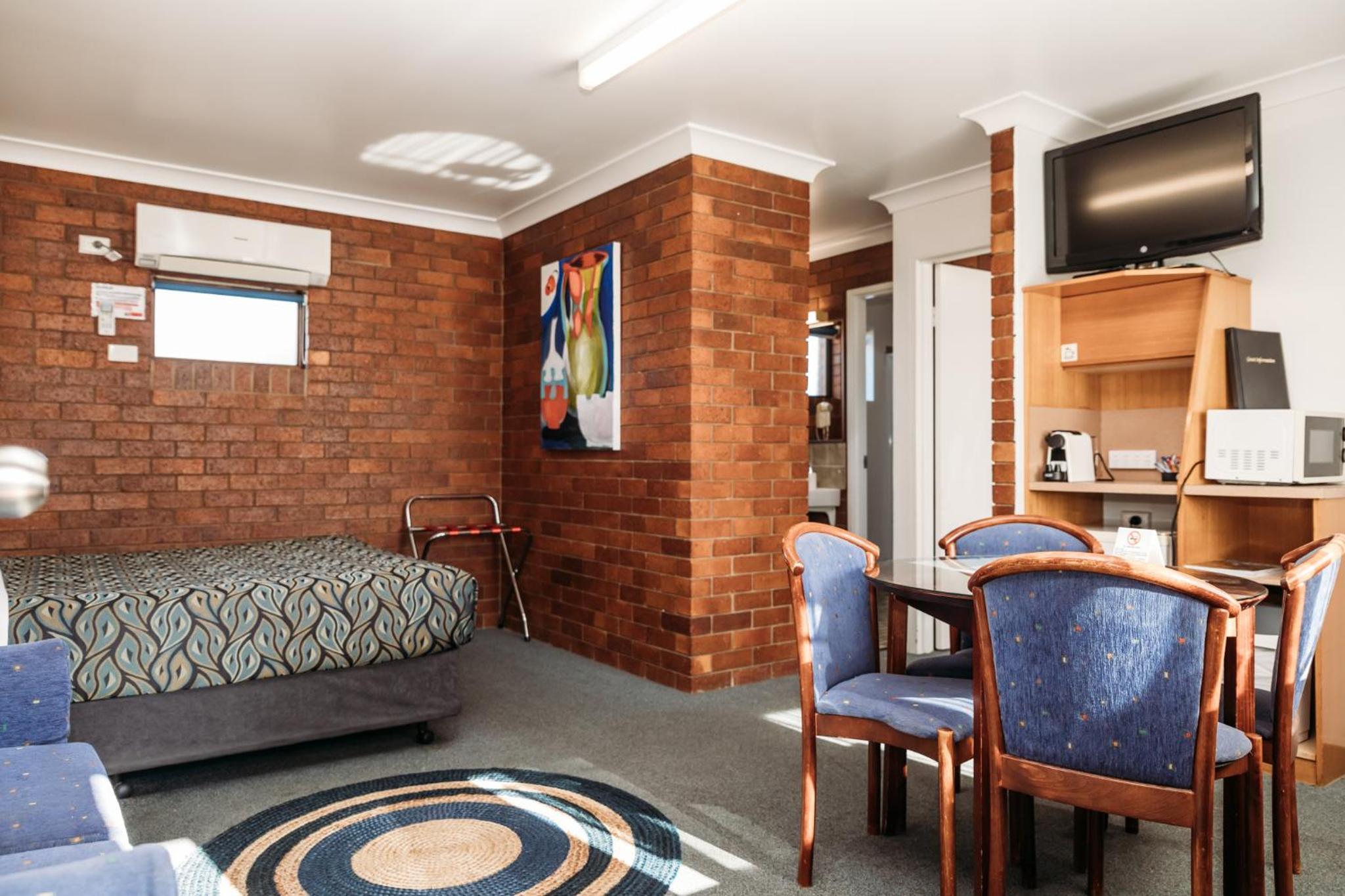 Two-Bedroom Family Room