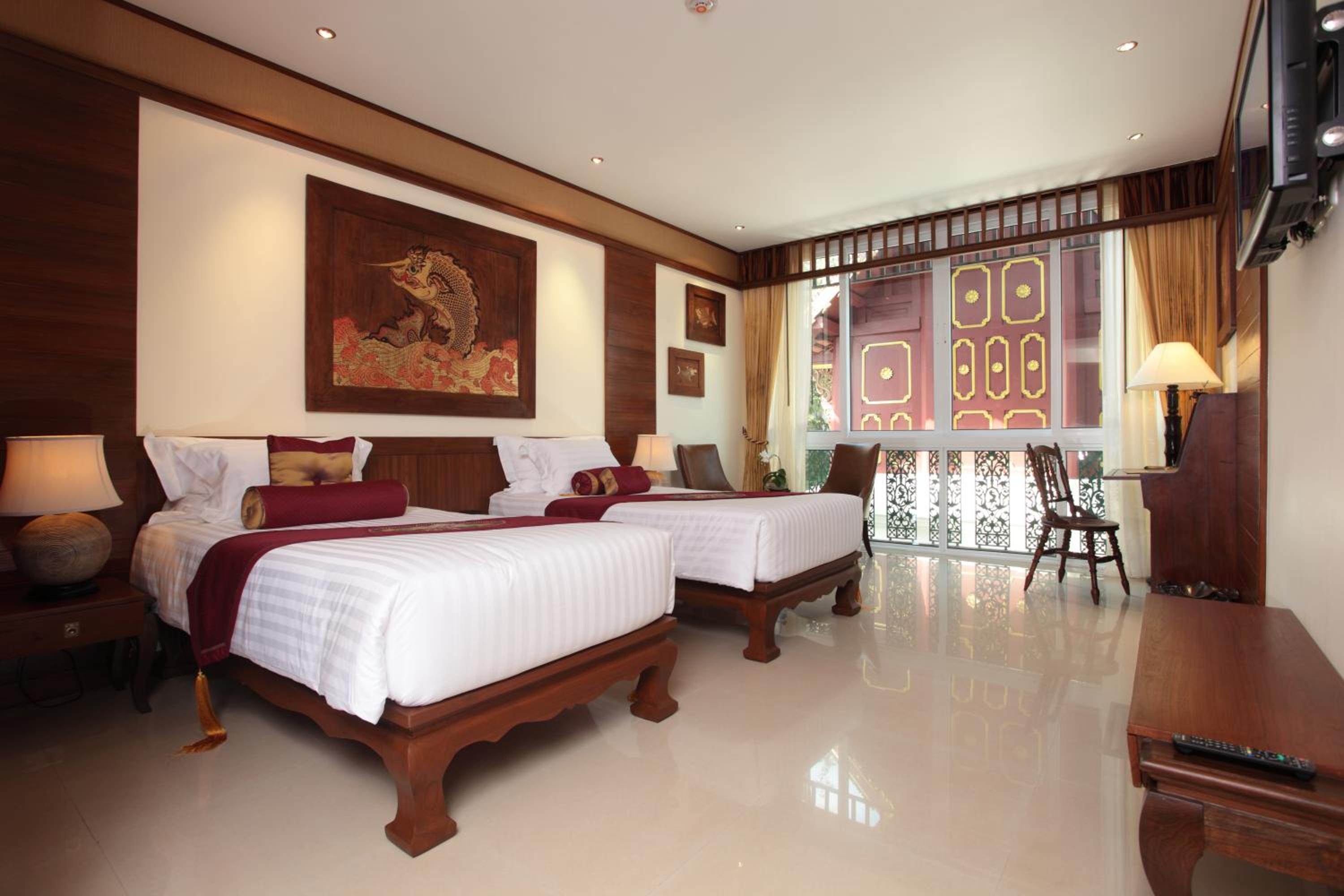 Deluxe Twin Room - Photo 8