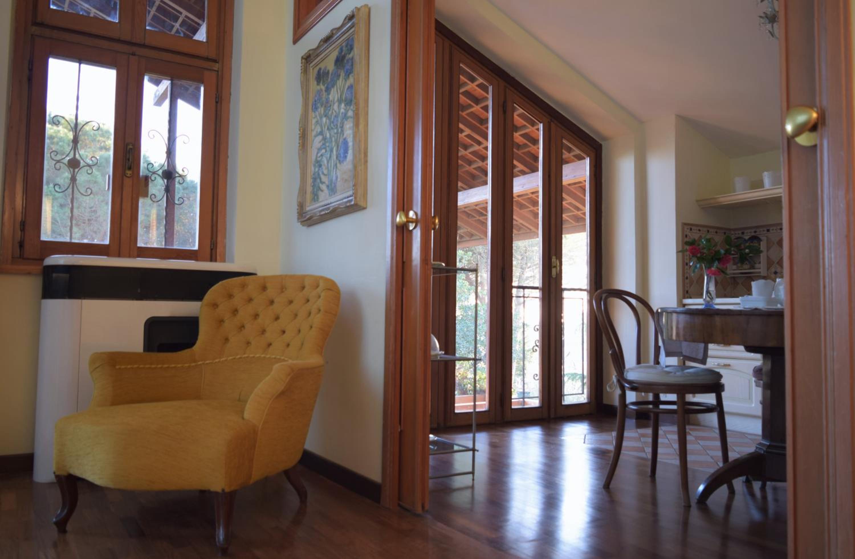 Apartment with Garden View - Photo 34