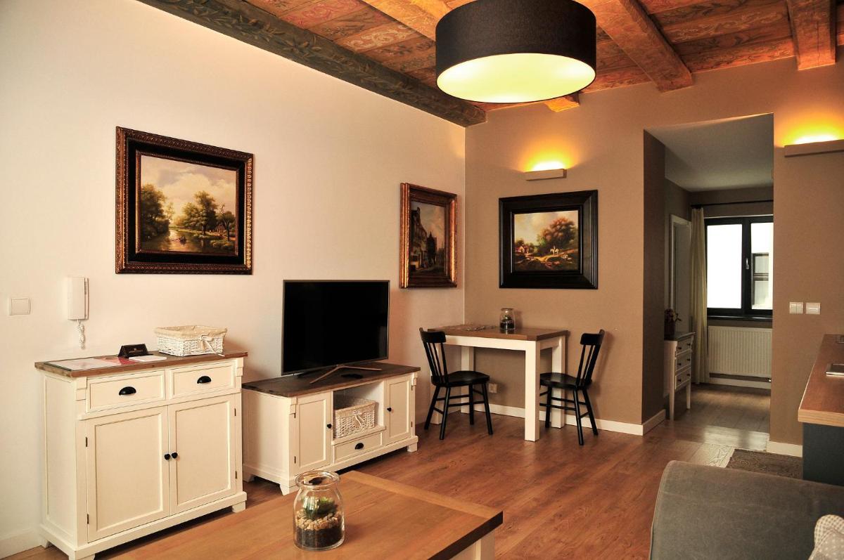 Apartment - Photo 4