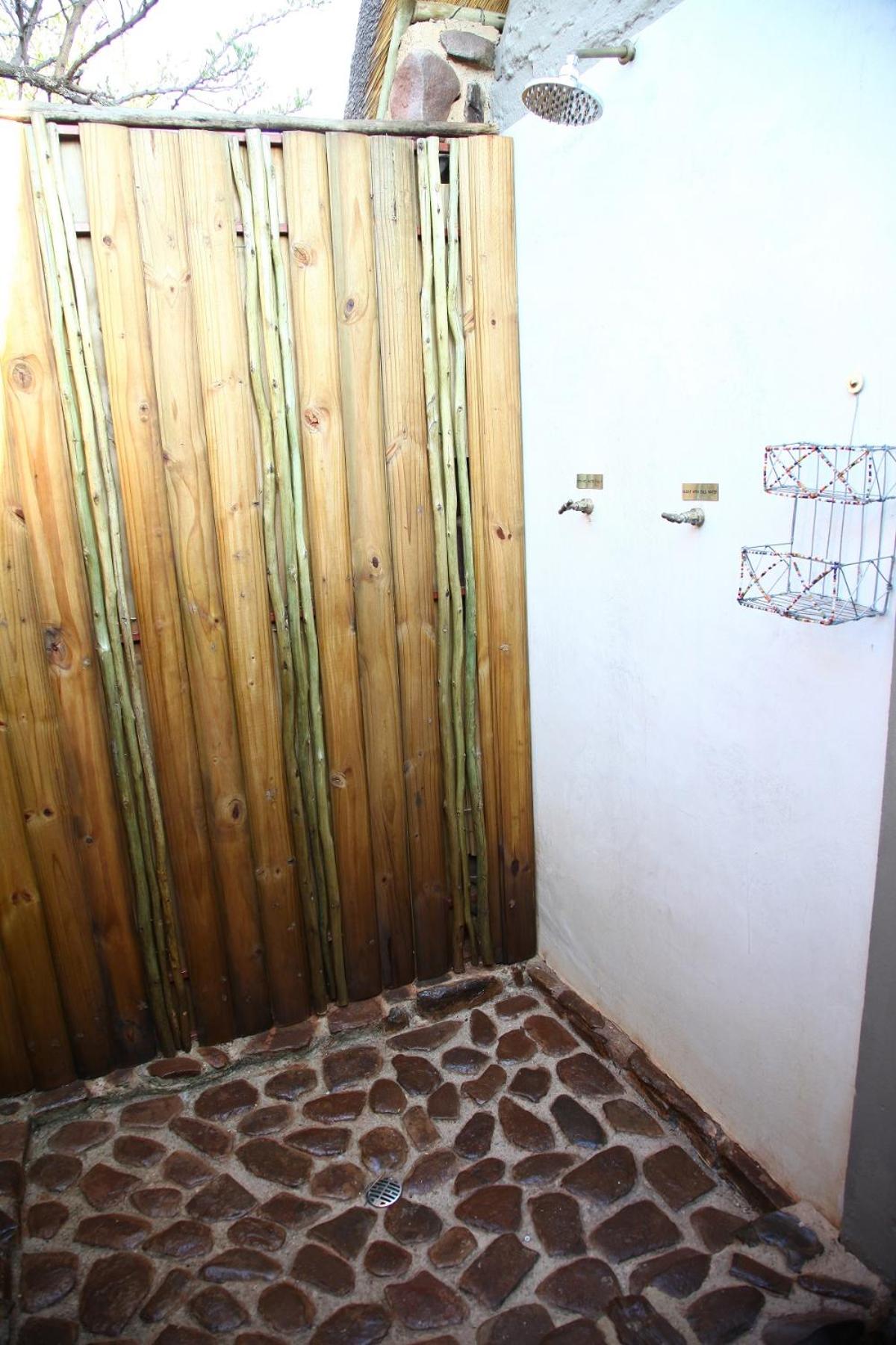 Superior Double or Twin Room with Terrace - Photo 9