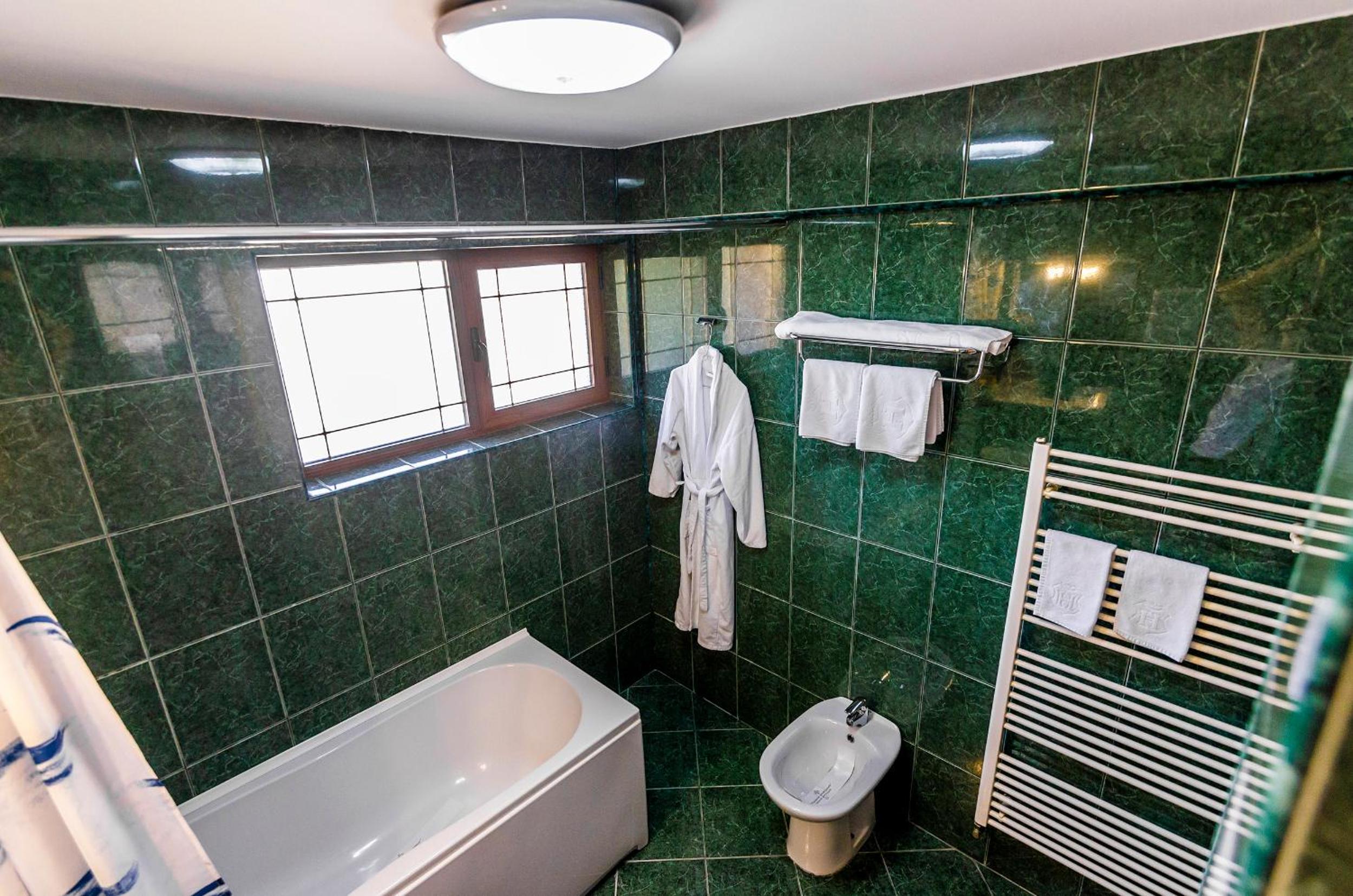 Budget Double or Twin Room photo 3