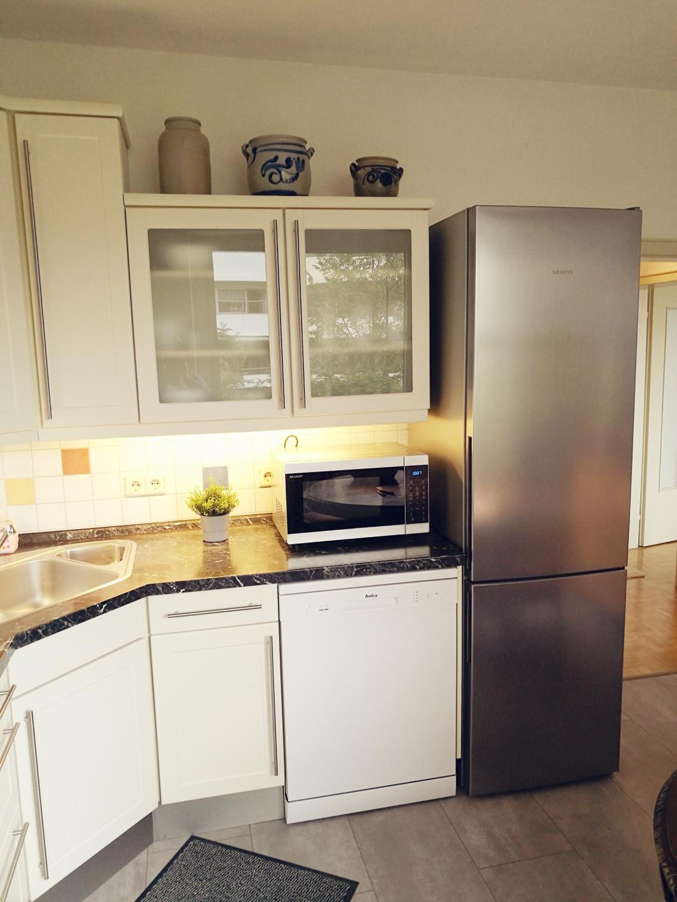Two-Bedroom Apartment - Photo 10