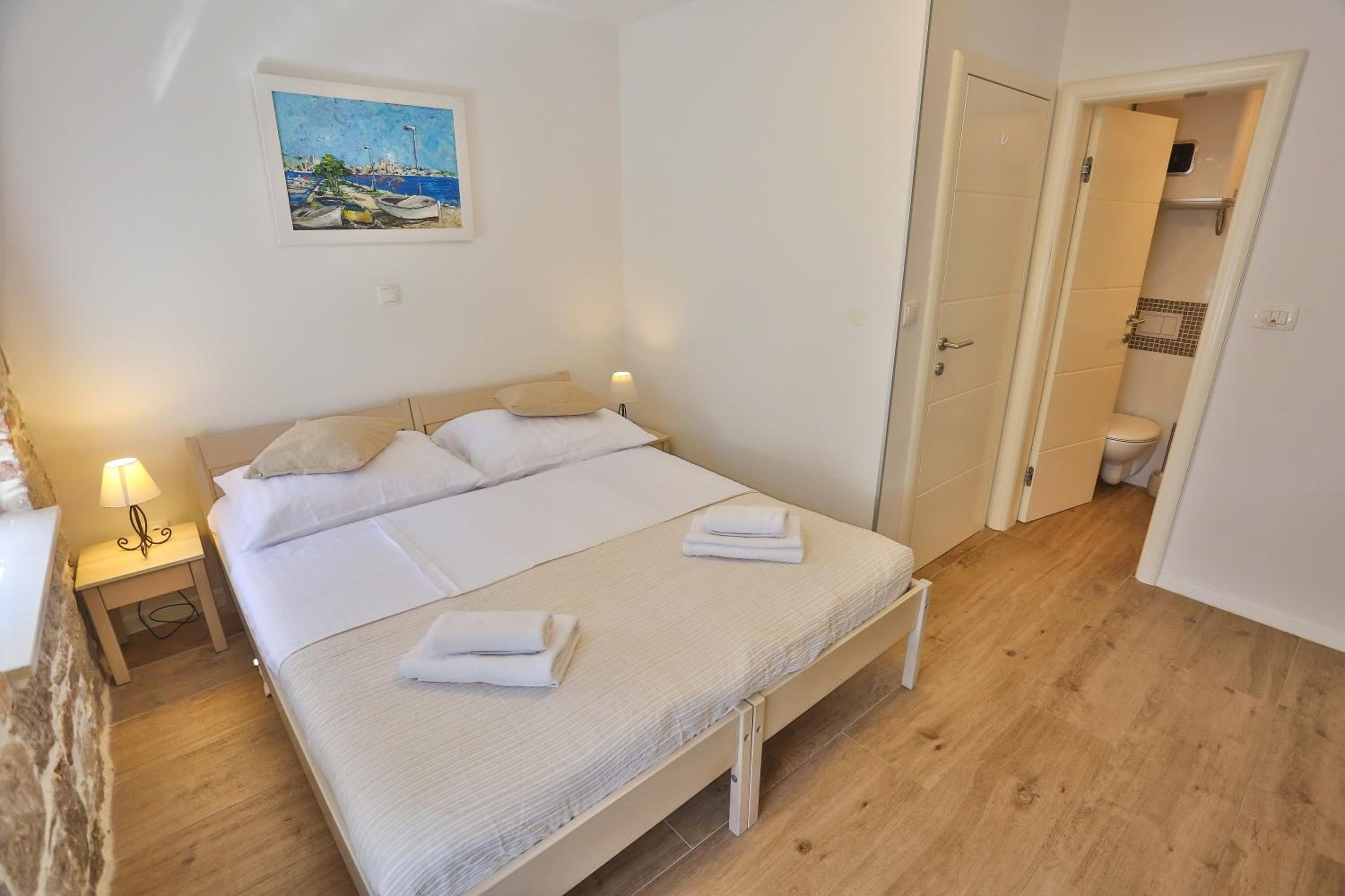 Double Room - Popovica Street