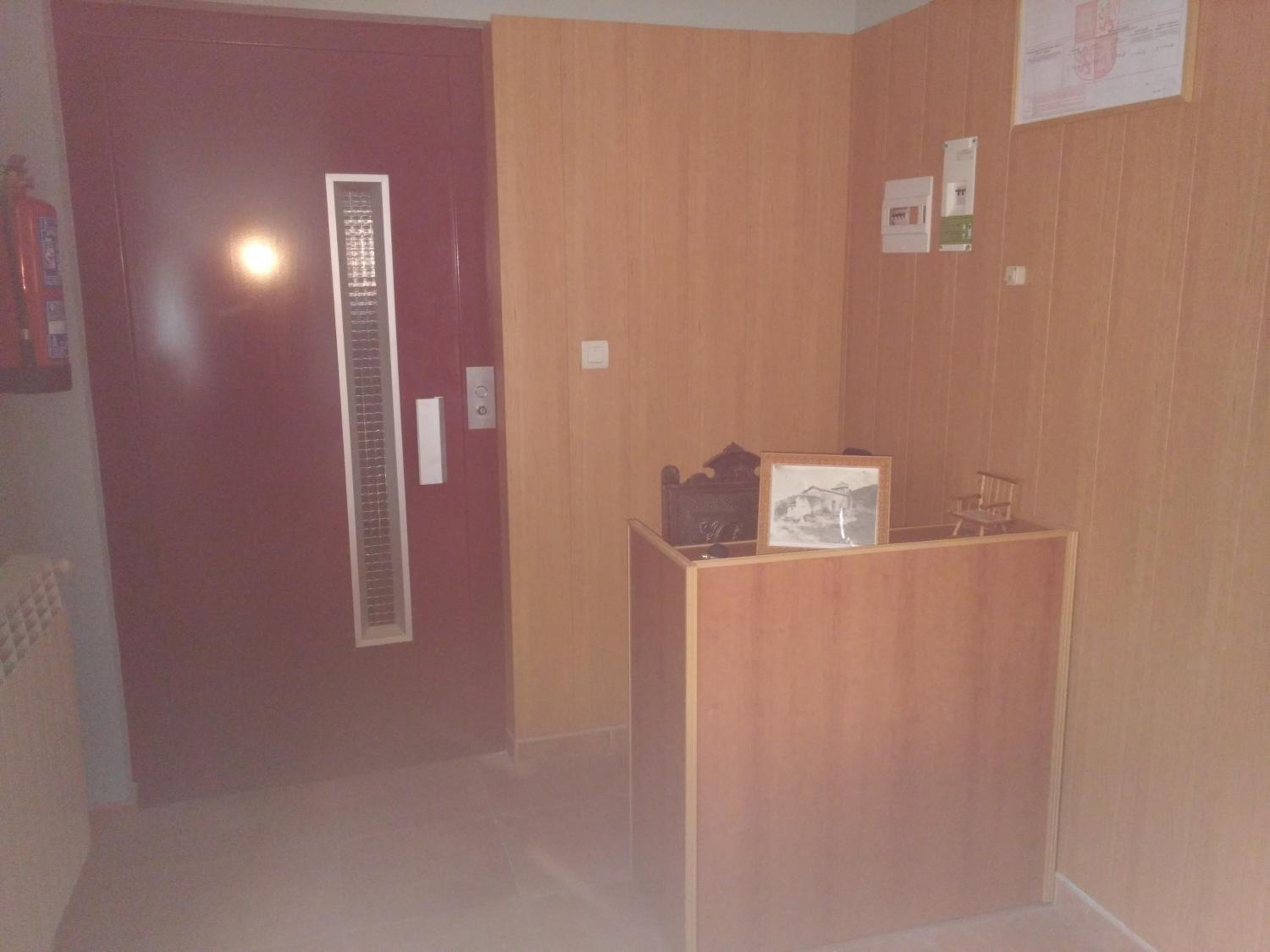 Double or Twin Room - Photo 7