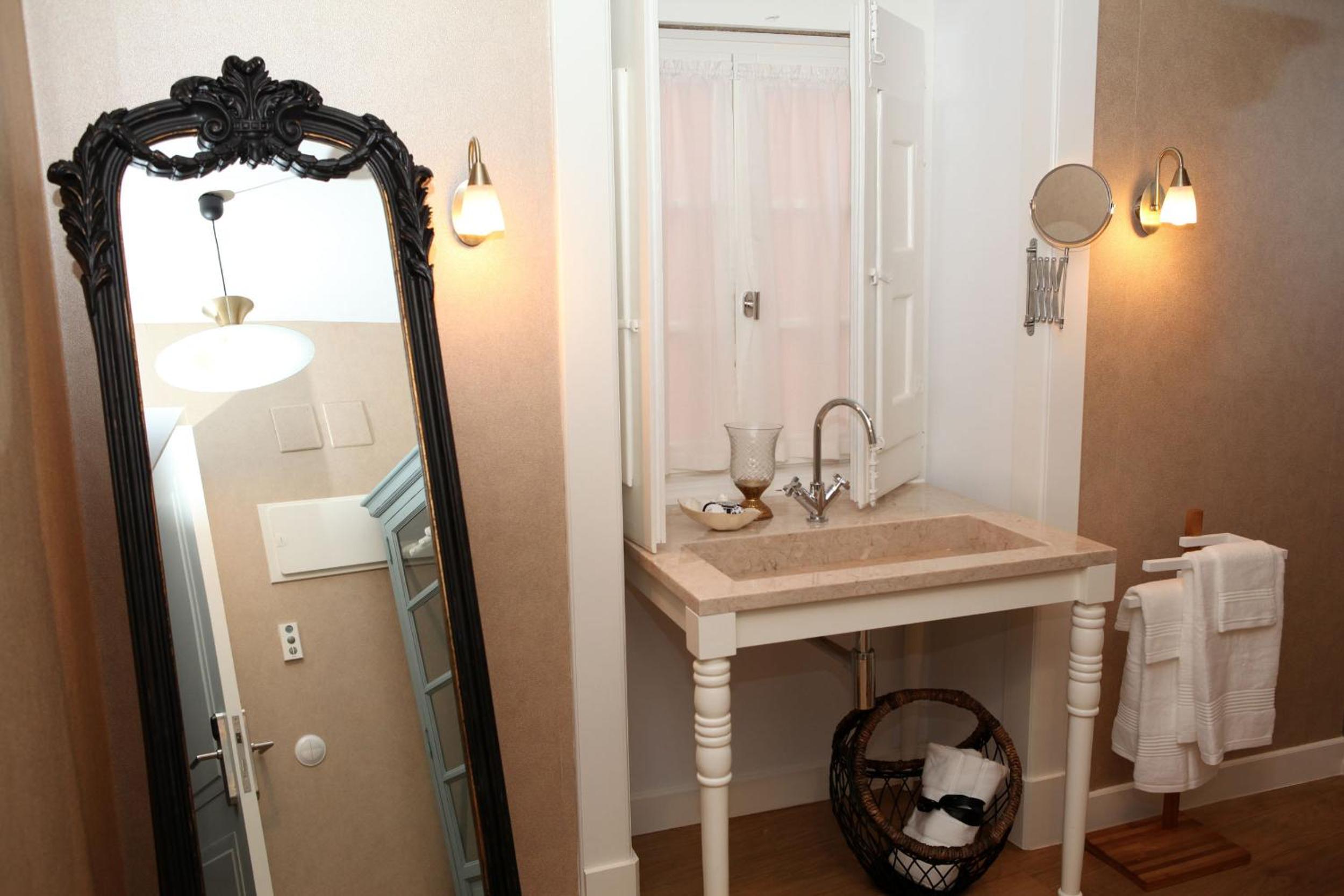 Romantic Package - Superior Twin or Double Room  photo 3