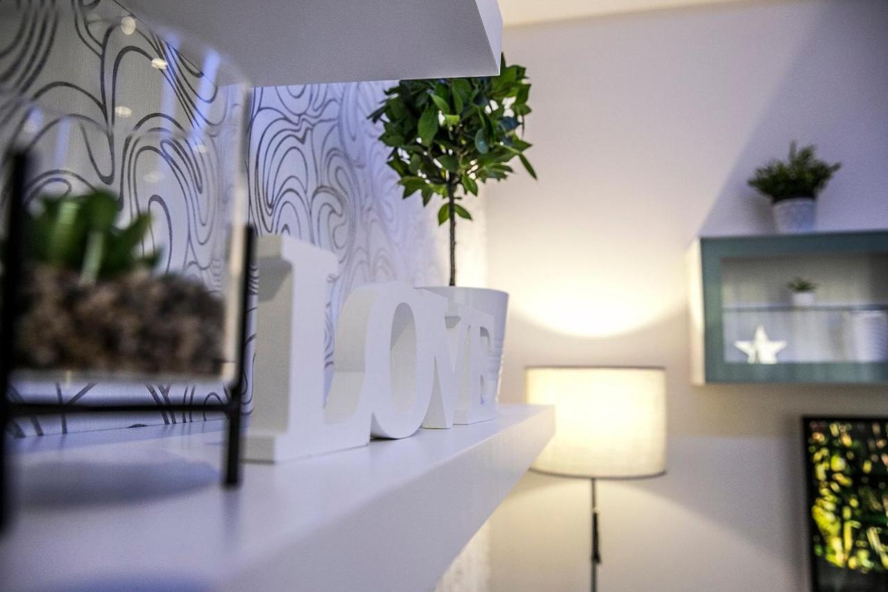 One-Bedroom Apartment - Photo 17
