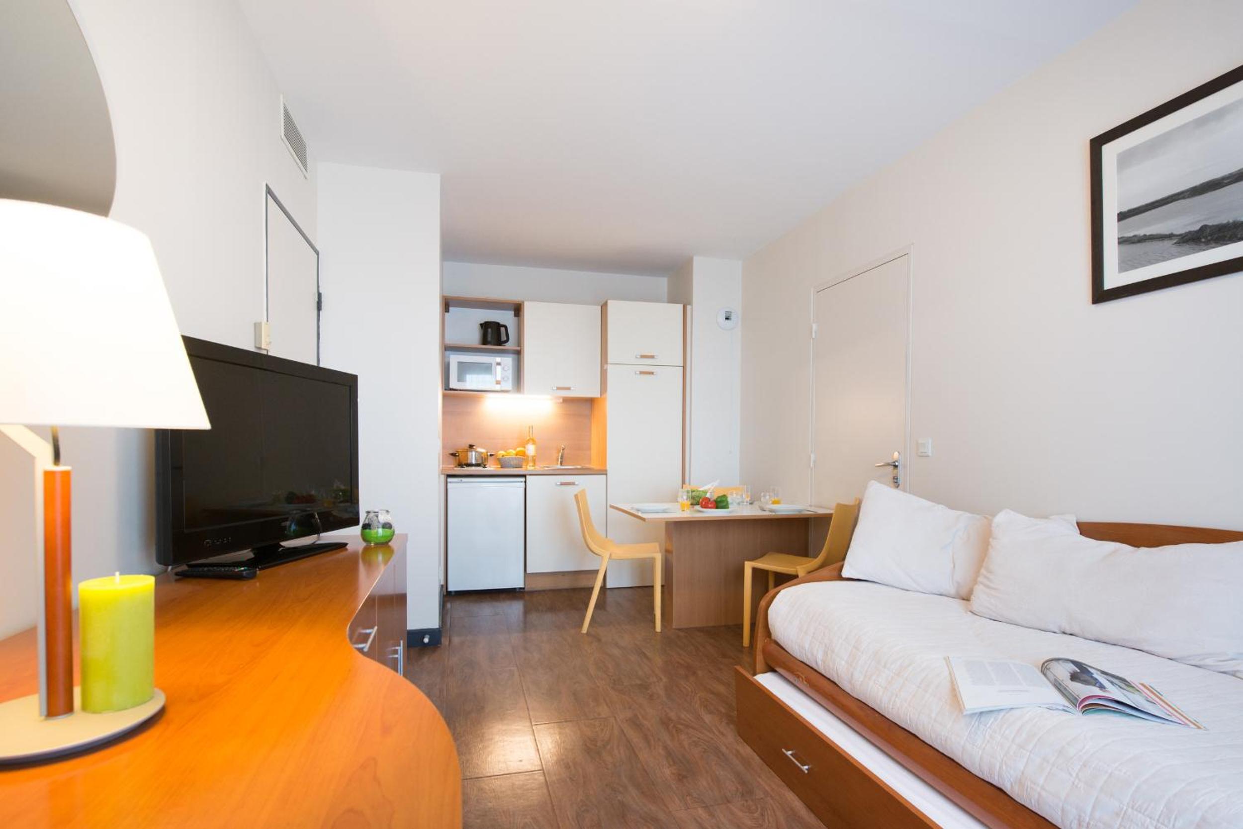 One Bedroom Apartment  - Photo 1