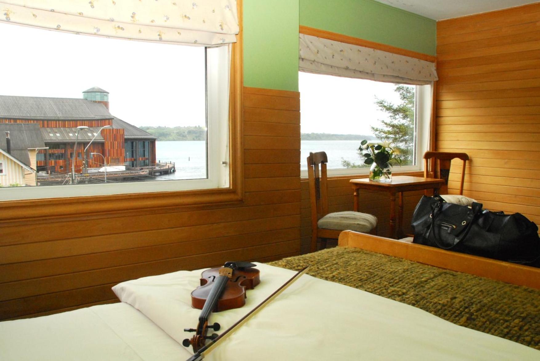 Double Room with Lake View photo 1