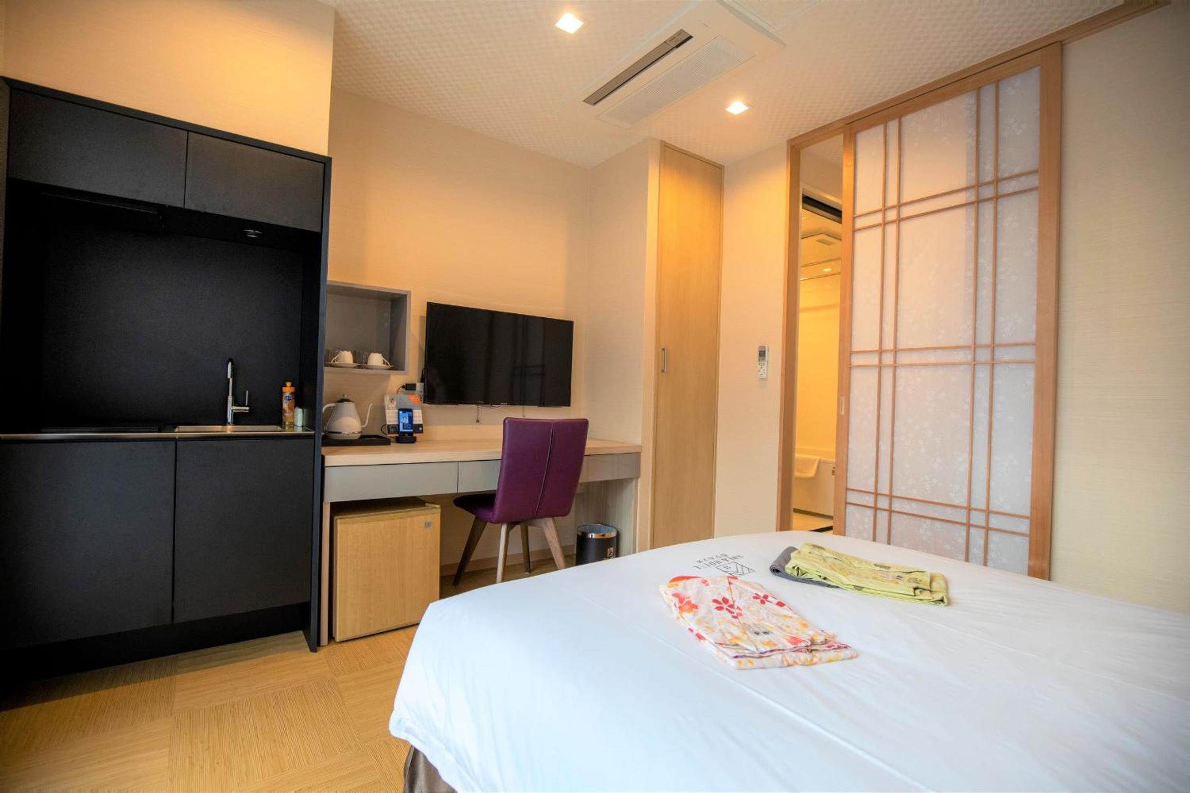 Double Room photo 2