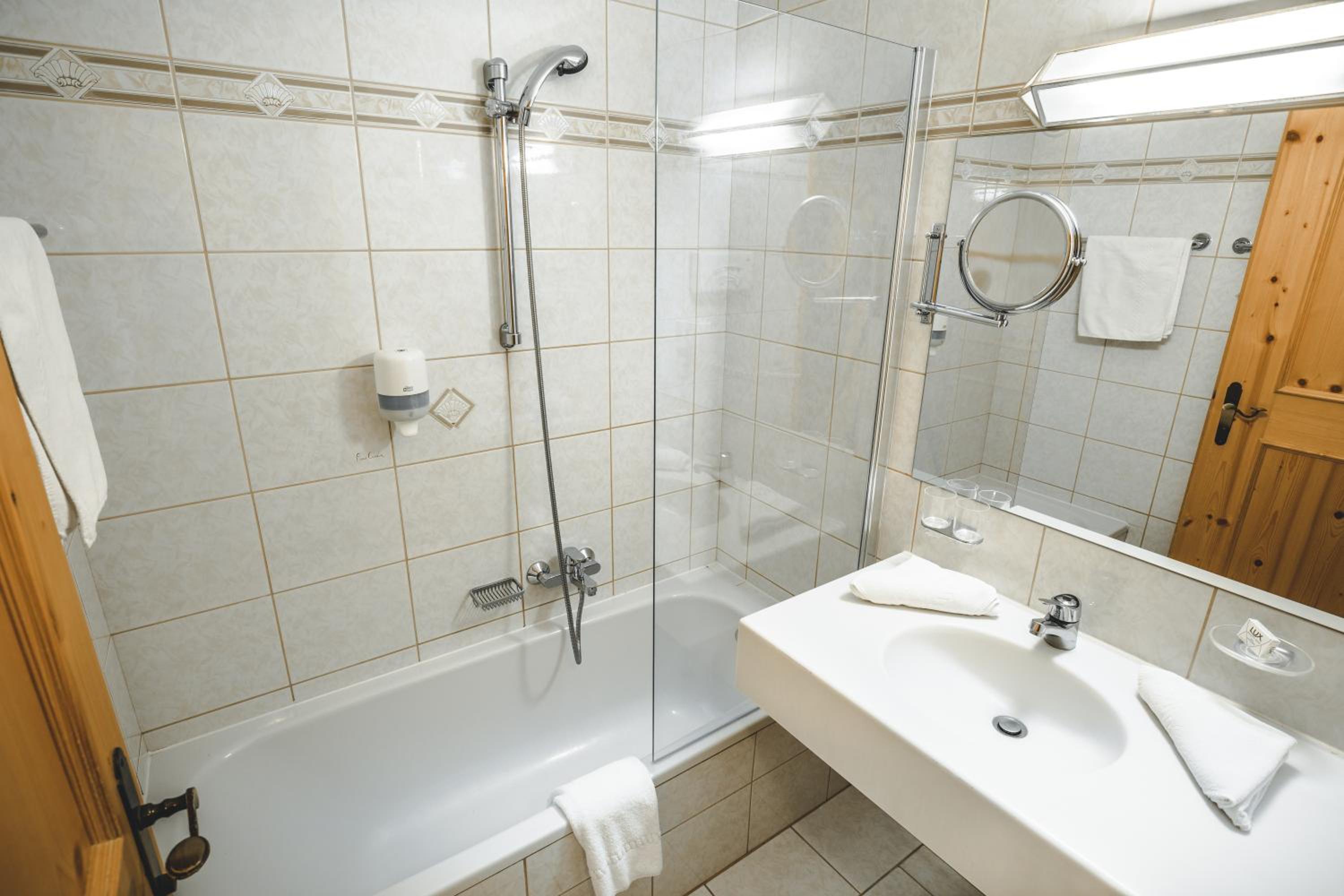 Junior Suite - Photo 10
