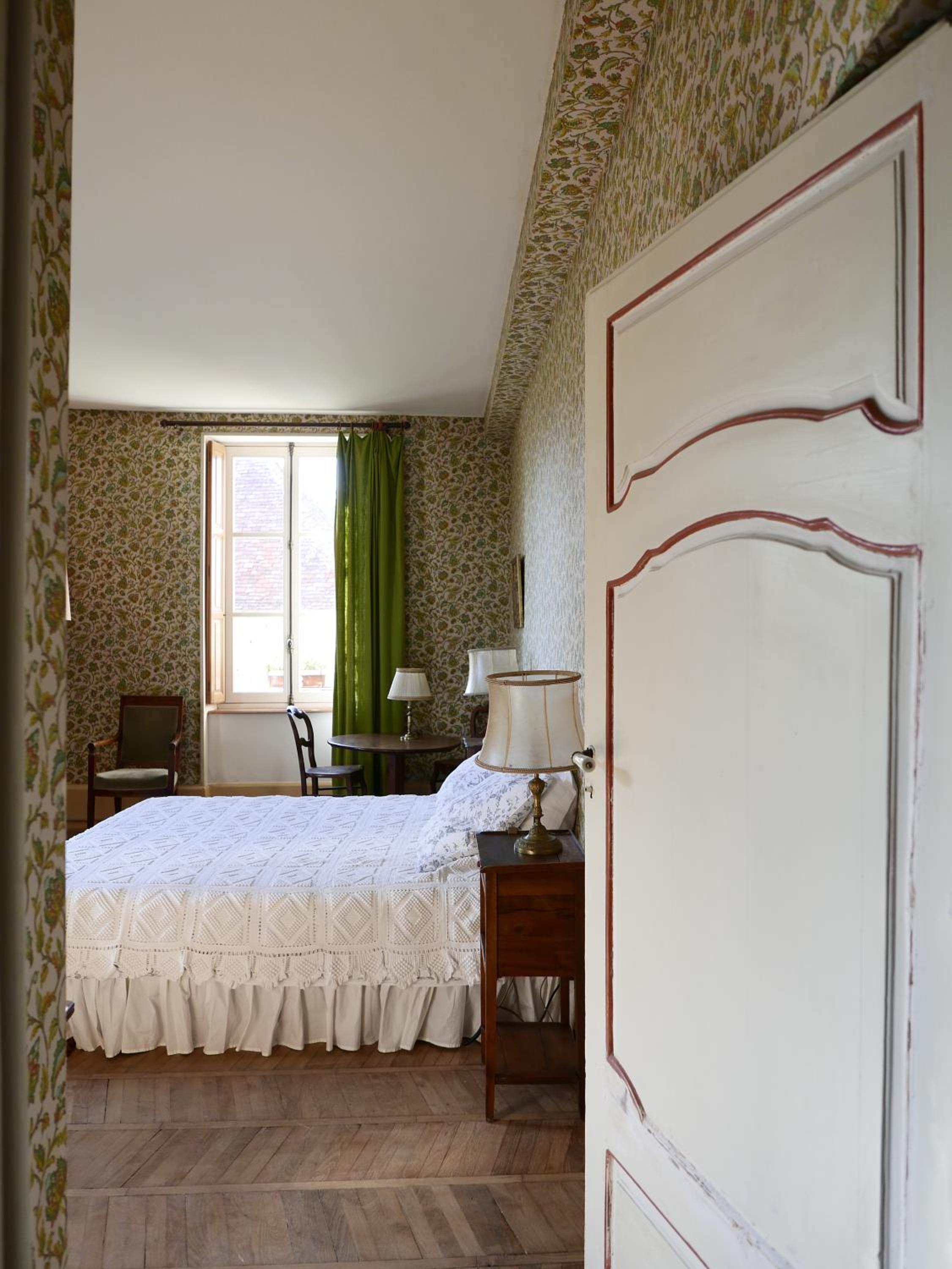 Double or Twin Room with Private Bathroom photo 3