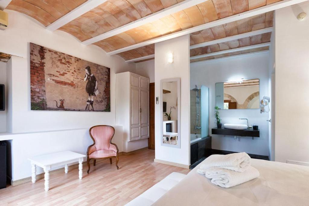 Double Room with Spa Bath photo 3