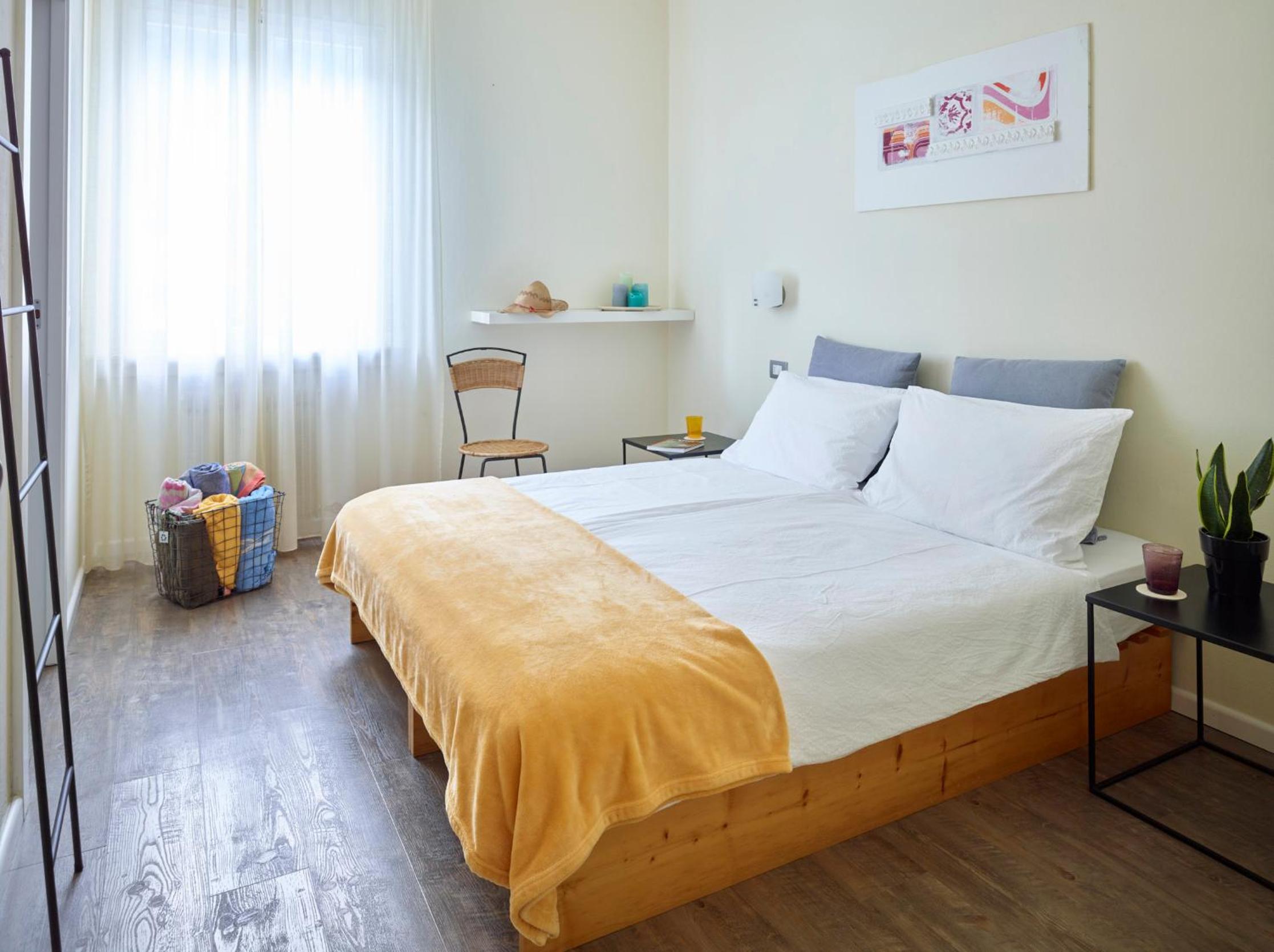 Double Room with Mountain View - Photo 1