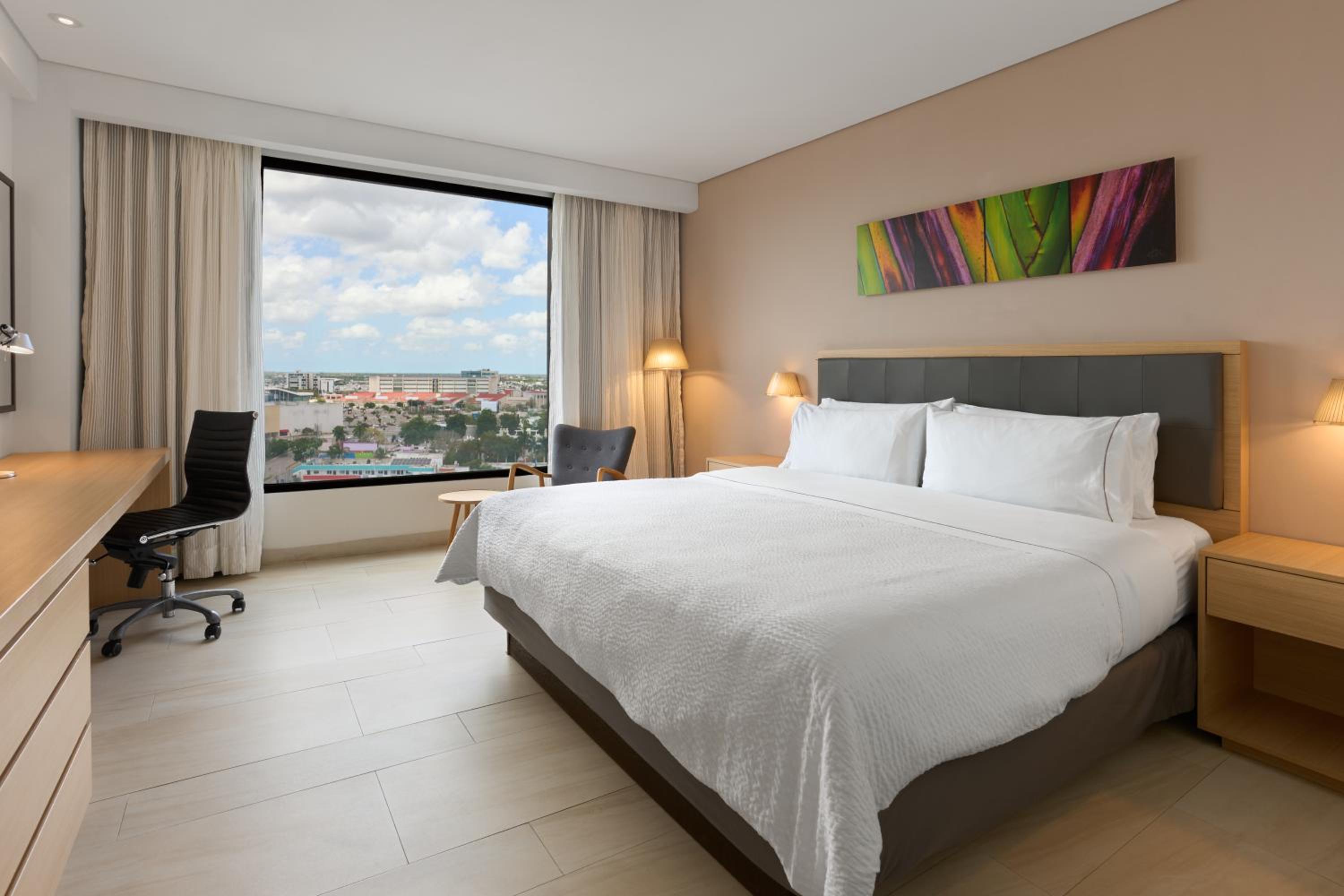 Superior King Room