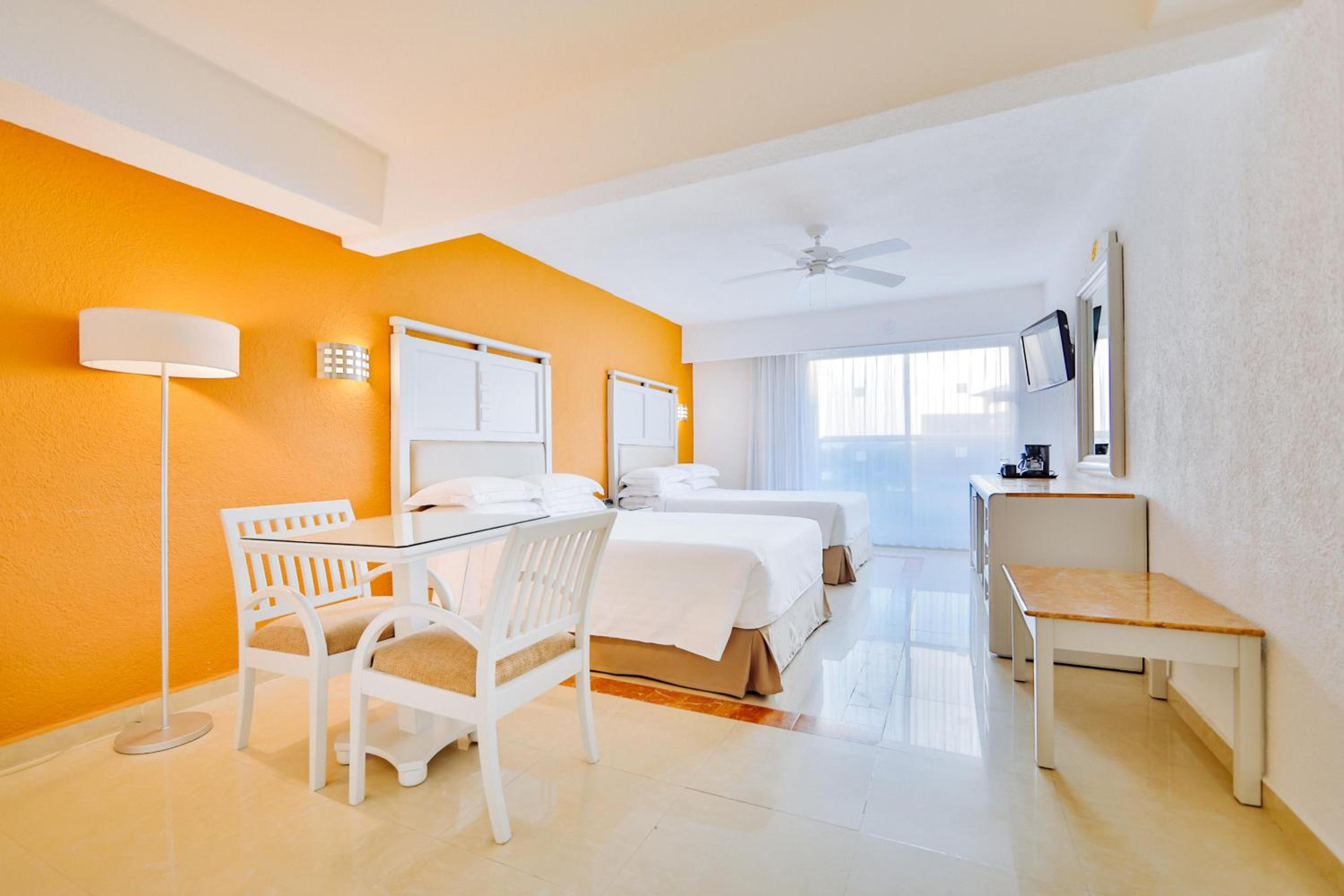Double Room - Photo 1