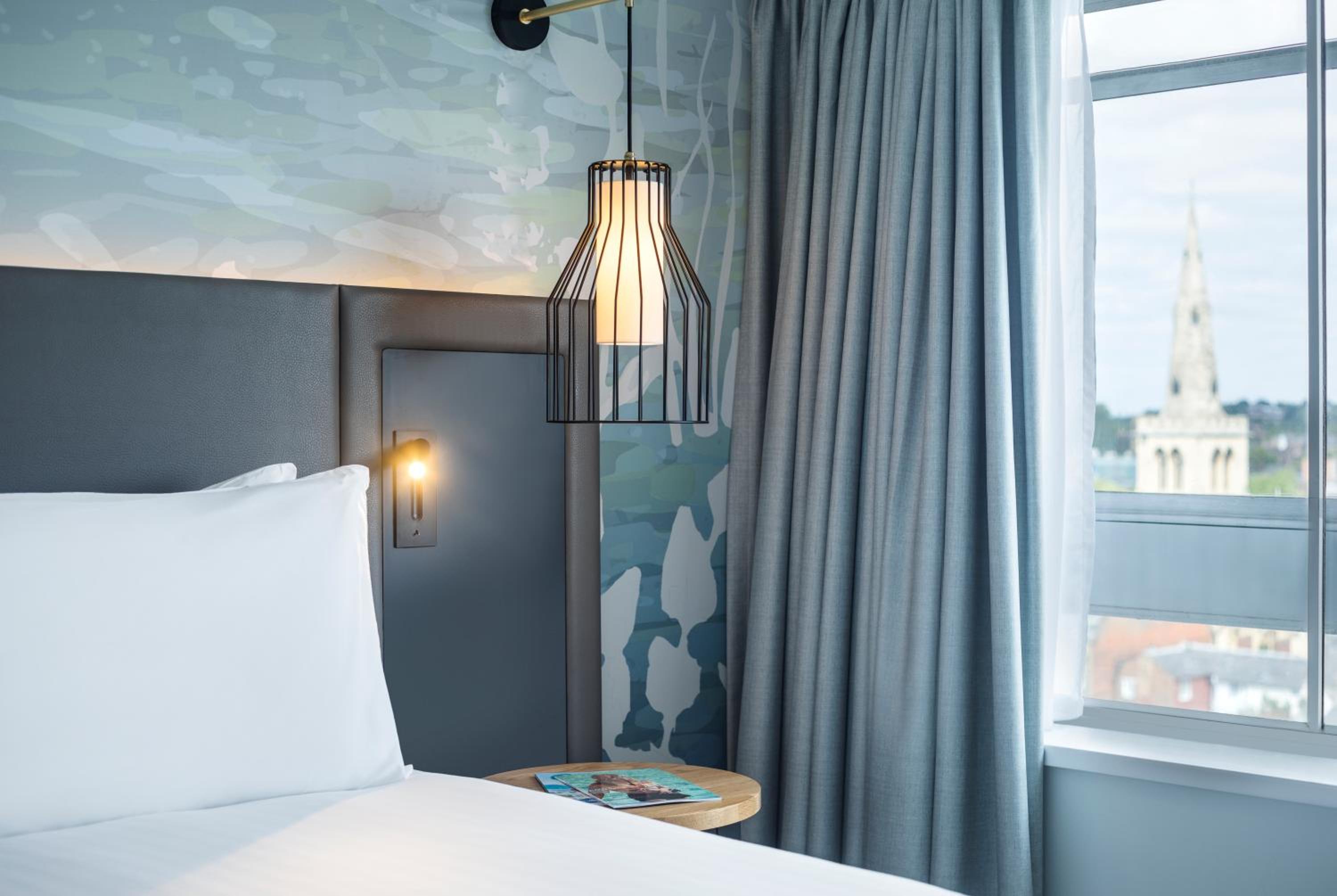 Privilege King Room with Panoramic City View